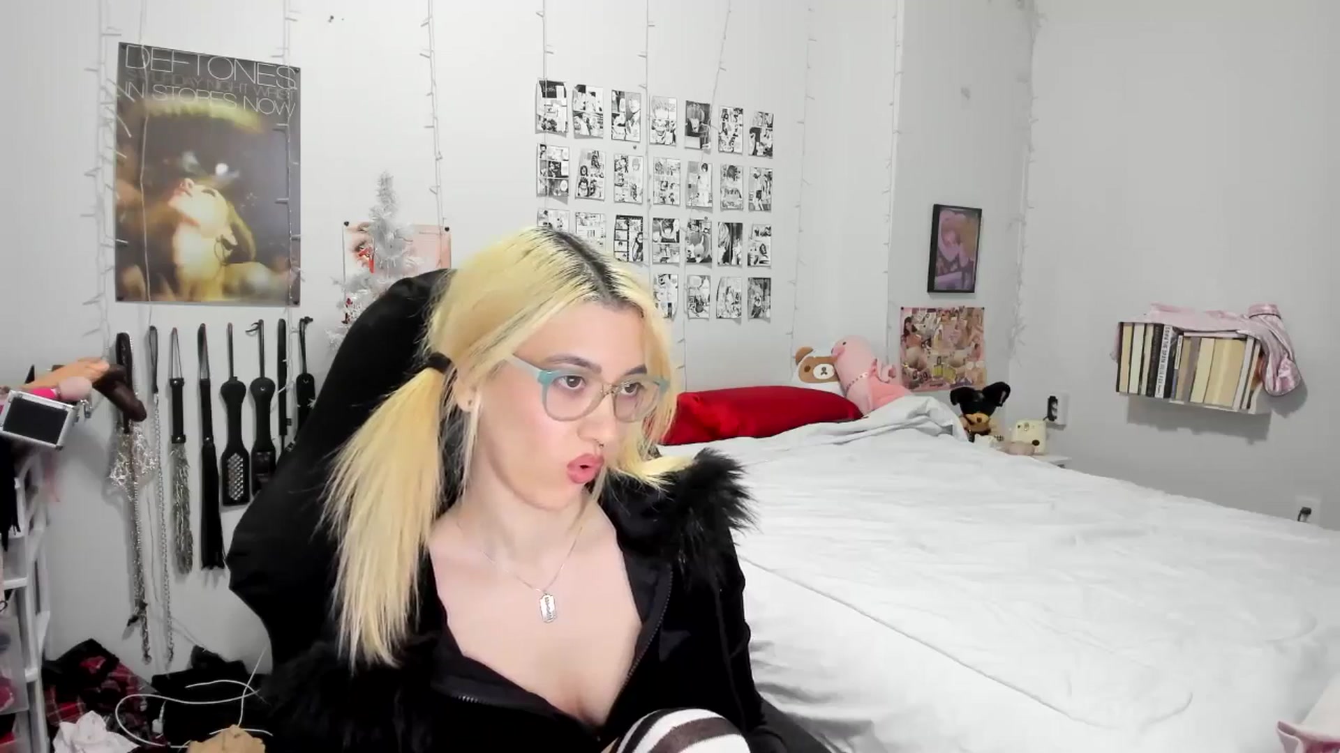 Gallery image thumbnail from AnnaTame's myfreecams stream on, 12/30/2025, 04:03 image 14 of 20