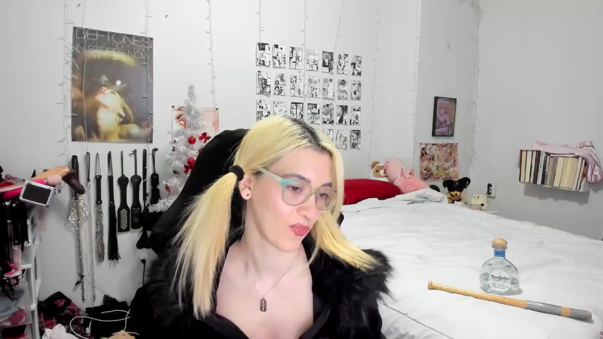 Gallery image thumbnail from AnnaTame's myfreecams stream on, 12/30/2025, 04:38 image 9 of 20