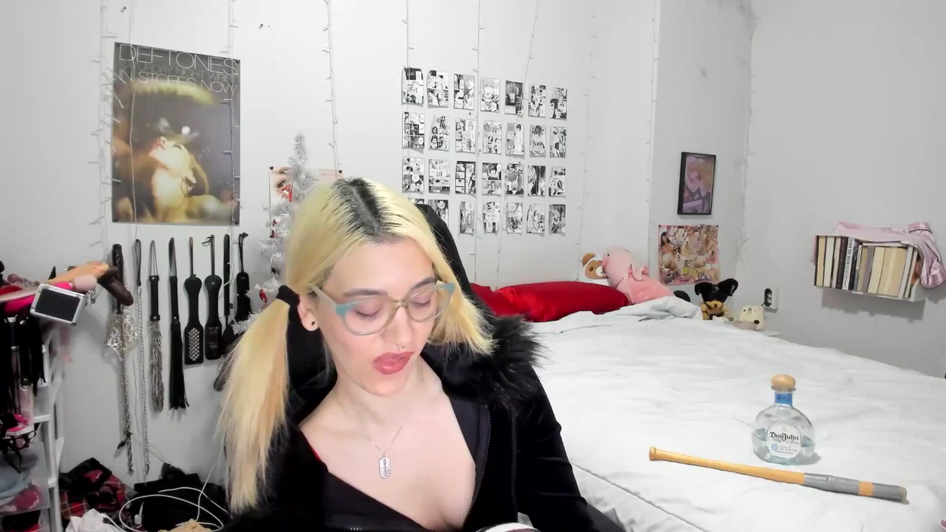 Gallery image thumbnail from AnnaTame's myfreecams stream on, 12/30/2025, 04:38 image 16 of 20