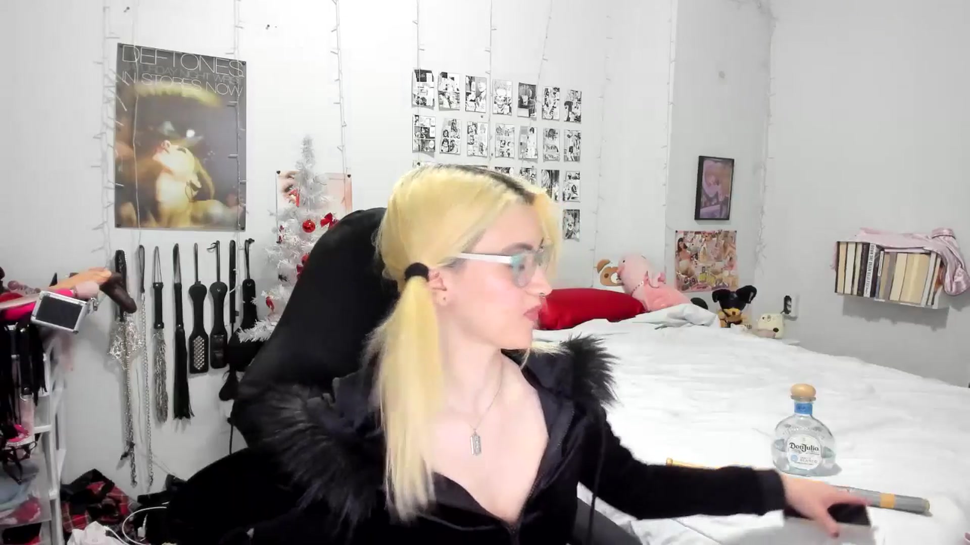 Gallery image thumbnail from AnnaTame's myfreecams stream on, 12/30/2025, 04:38 image 20 of 20