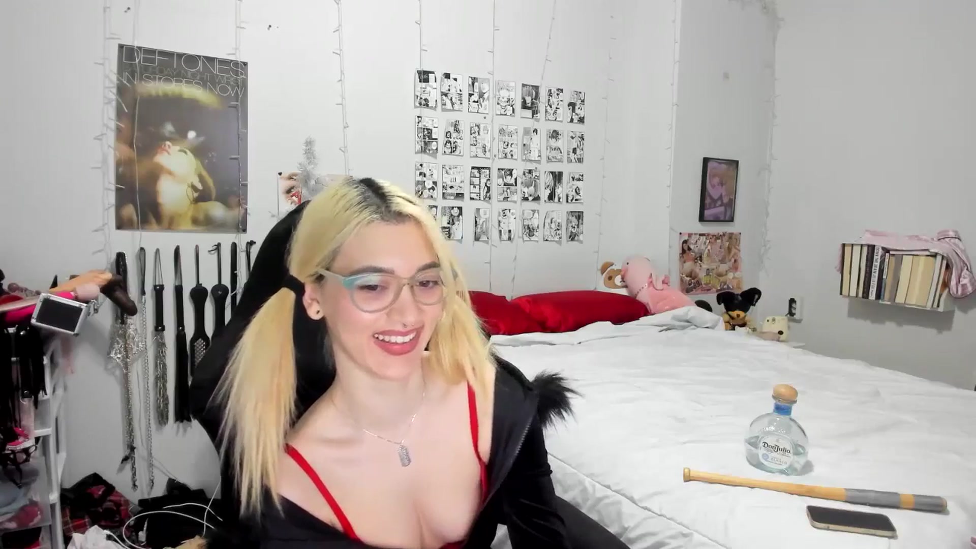Gallery image thumbnail from AnnaTame's myfreecams stream on, 12/30/2025, 05:08 image 12 of 20