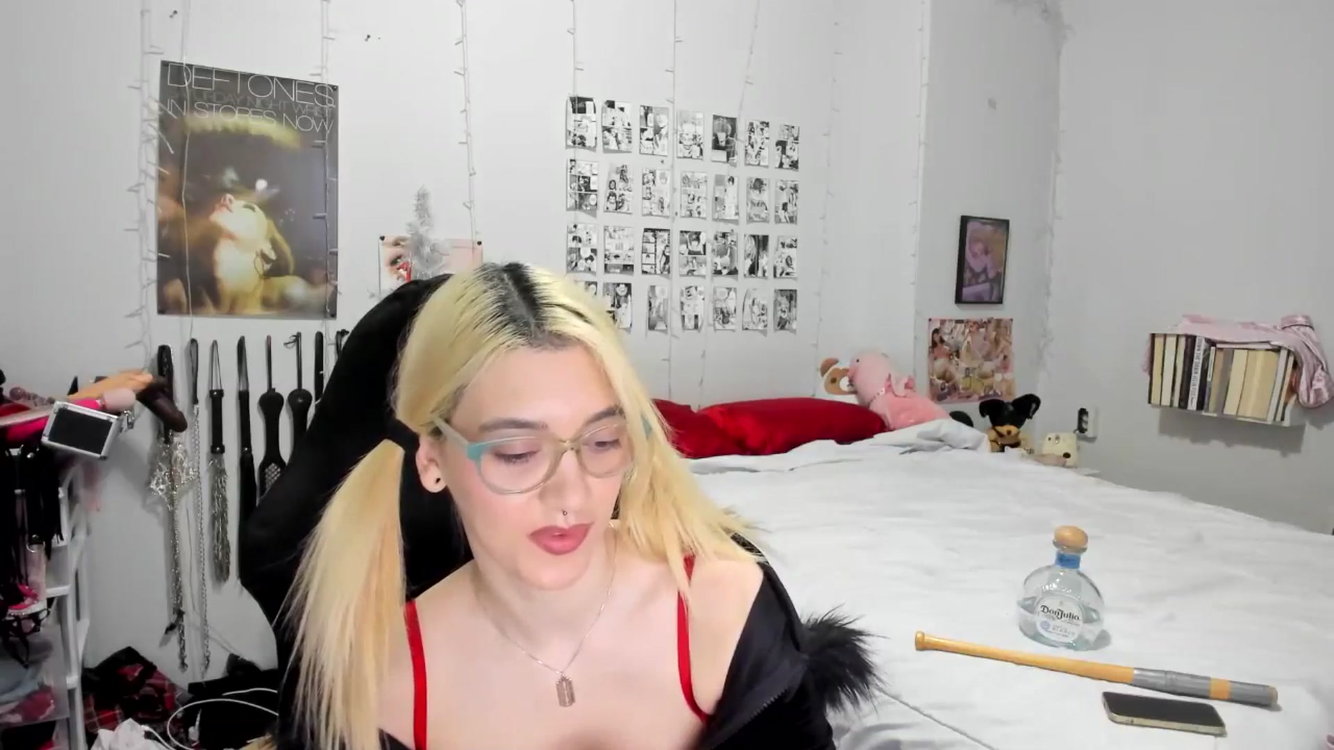 Gallery image thumbnail from AnnaTame's myfreecams stream on, 12/30/2025, 05:08 image 9 of 20