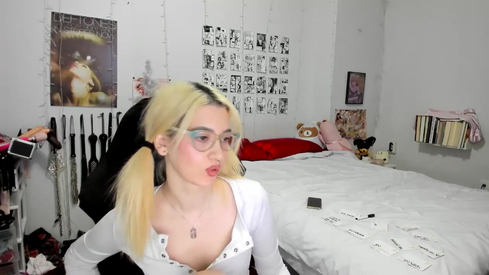 Gallery image thumbnail from AnnaTame's myfreecams stream on, 12/31/2025, 05:50 image 16 of 20