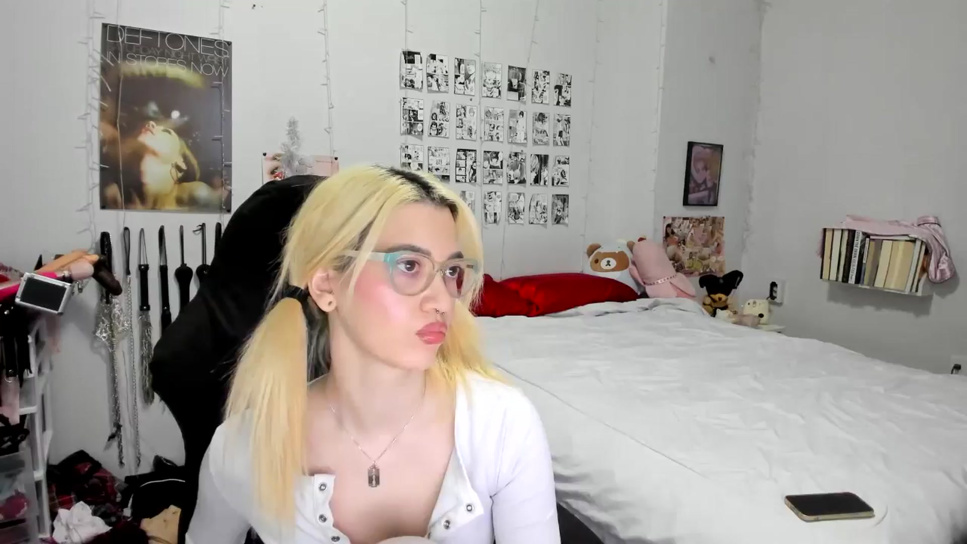 Gallery image thumbnail from AnnaTame's myfreecams stream on, 12/31/2025, 07:07 image 1 of 20