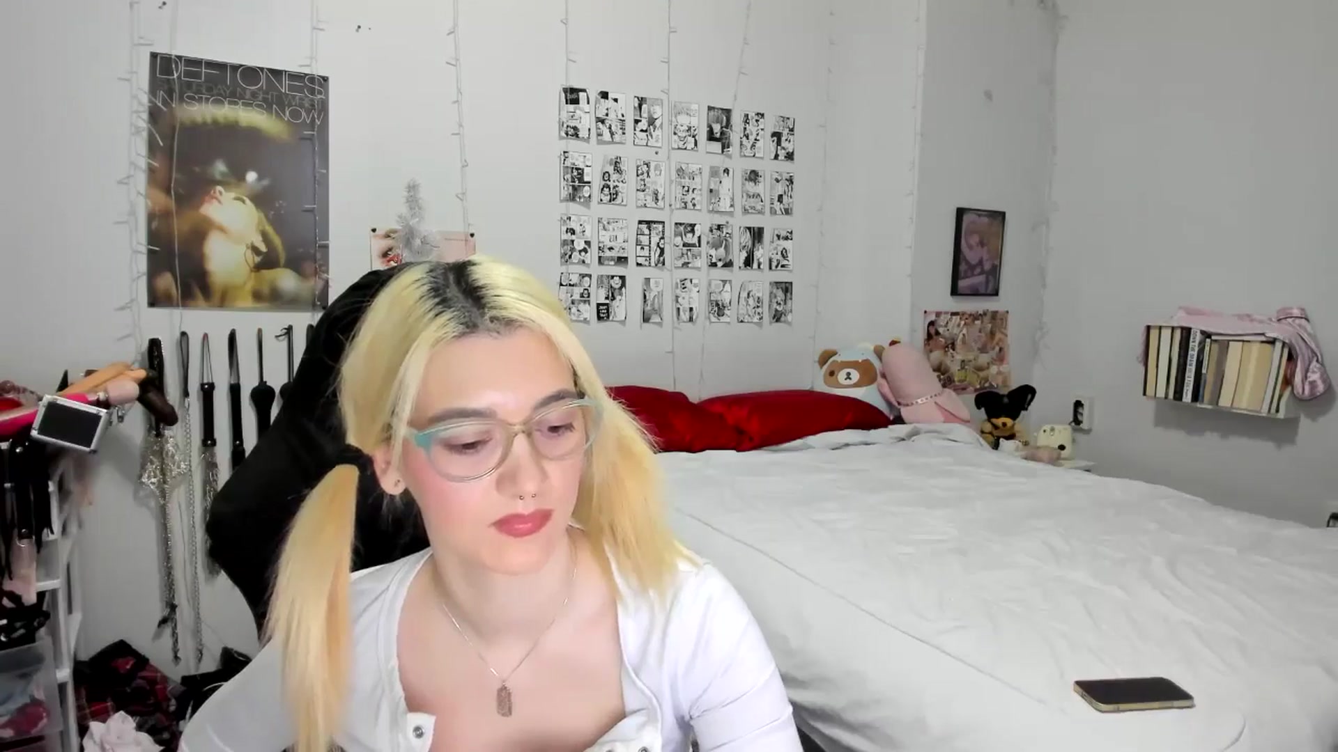 Gallery image thumbnail from AnnaTame's myfreecams stream on, 12/31/2025, 07:07 image 18 of 20