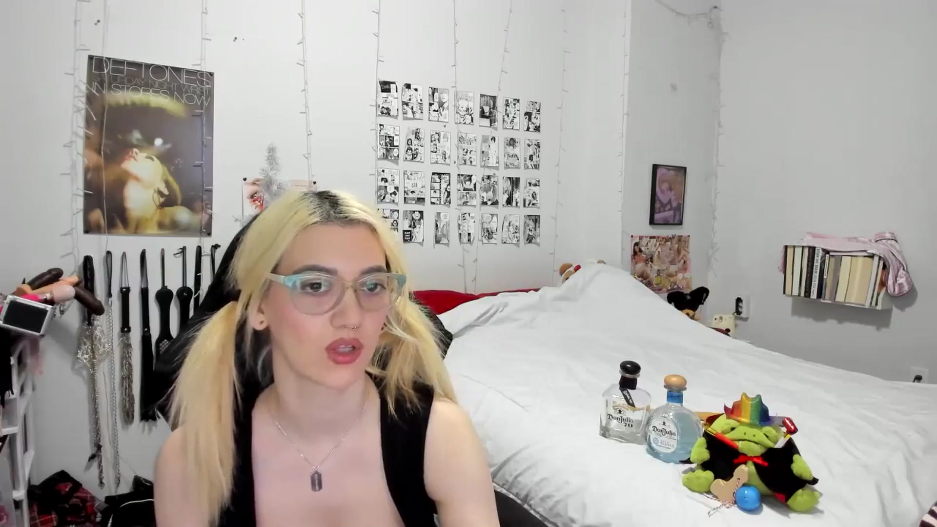 Gallery image thumbnail from AnnaTame's myfreecams stream on, 01/01/2026, 06:09 image 15 of 20