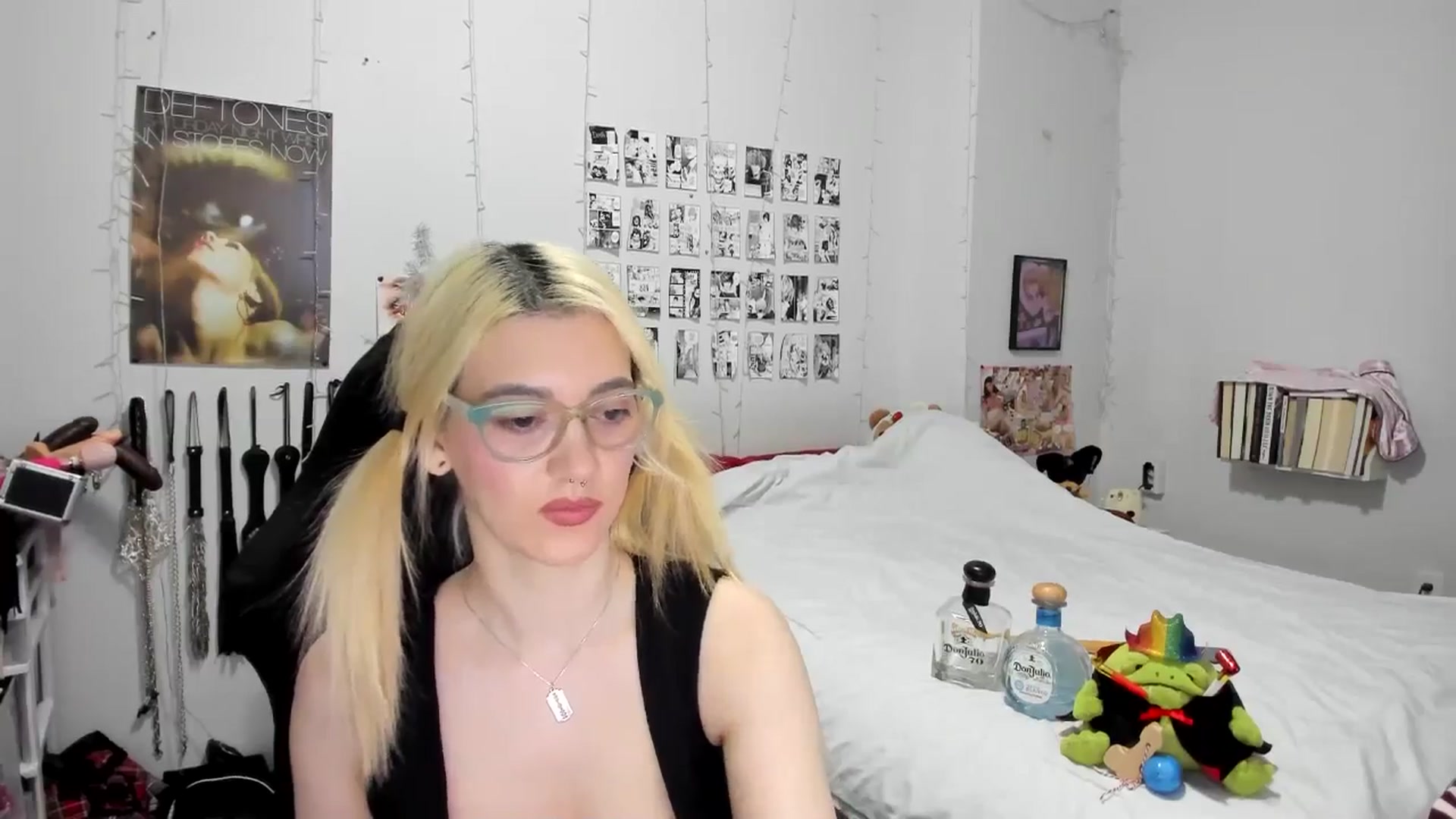 Gallery image thumbnail from AnnaTame's myfreecams stream on, 01/01/2026, 06:09 image 16 of 20