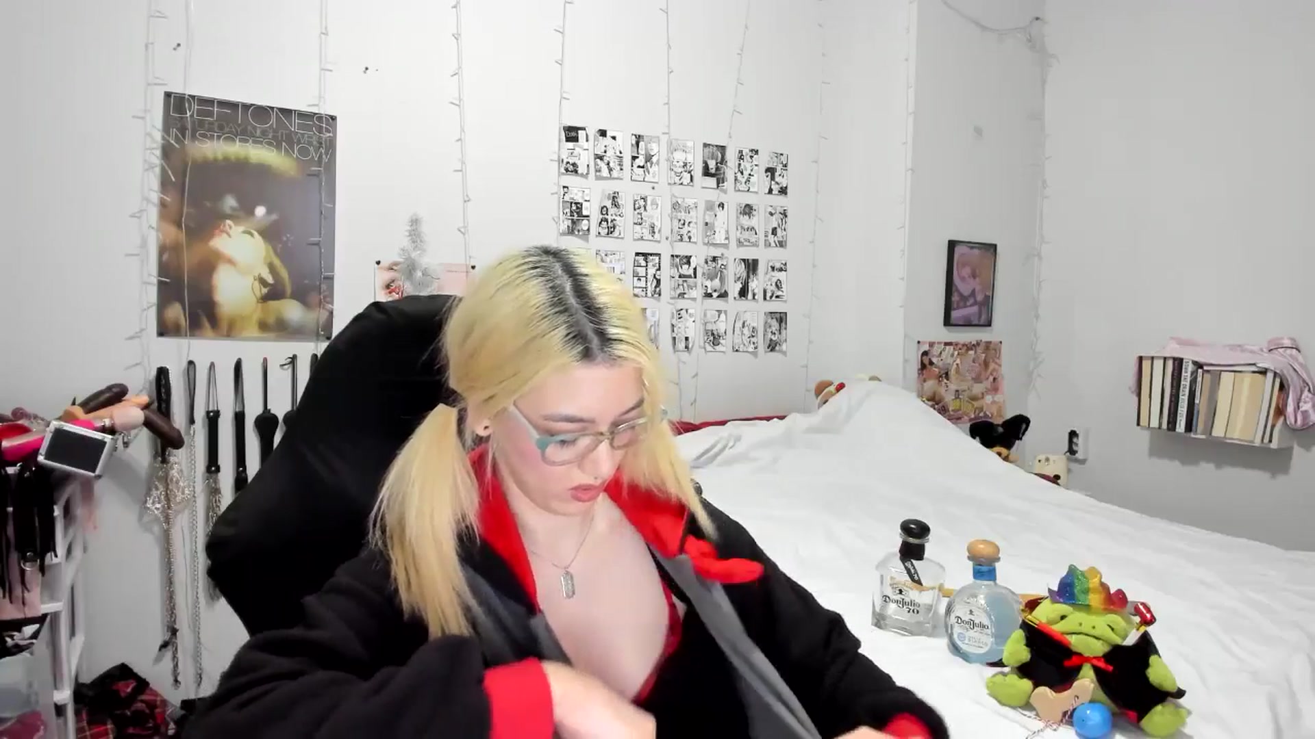 Gallery image thumbnail from AnnaTame's myfreecams stream on, 01/01/2026, 06:09 image 7 of 20