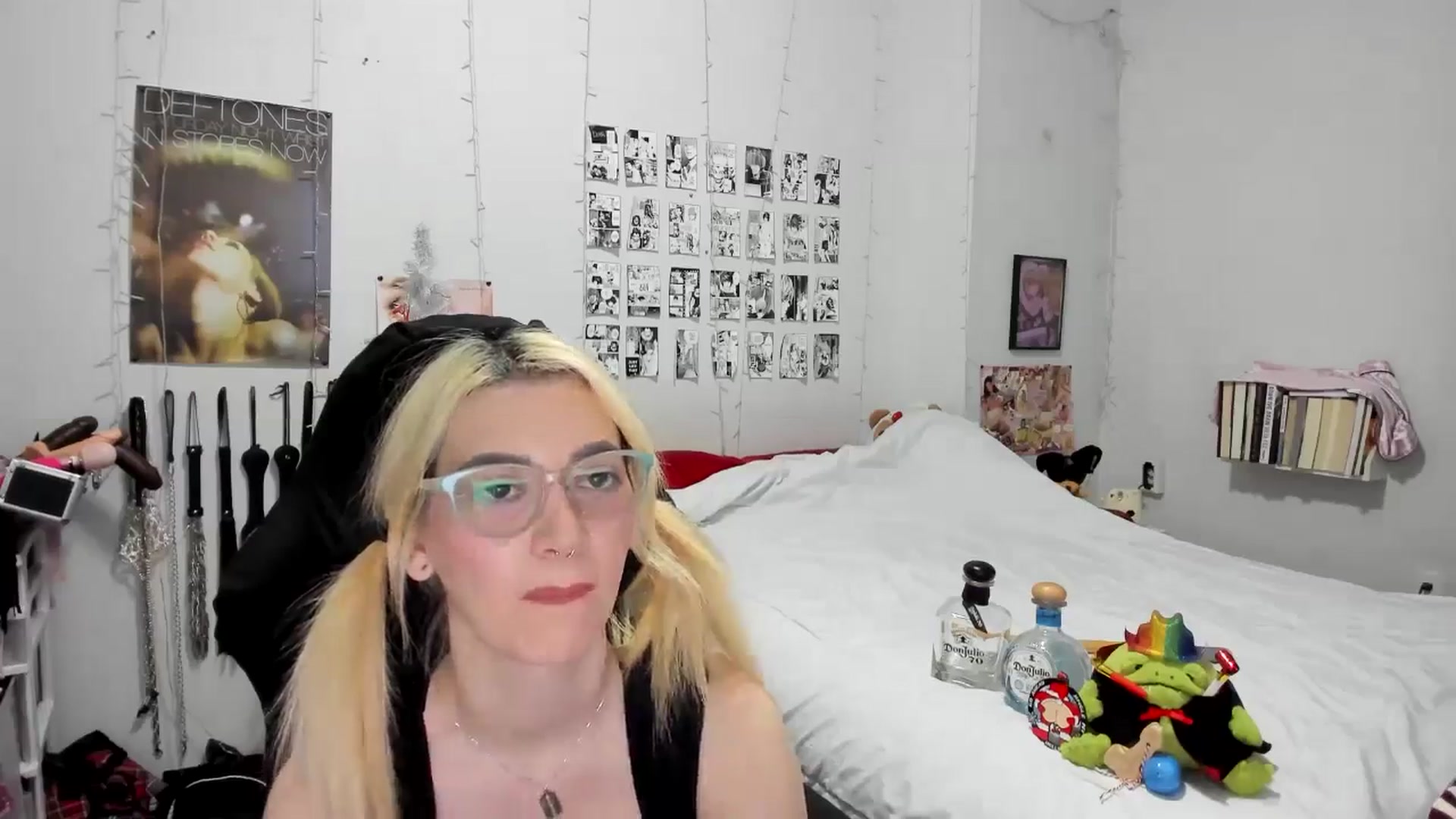 Gallery image thumbnail from AnnaTame's myfreecams stream on, 01/01/2026, 06:09 image 18 of 20