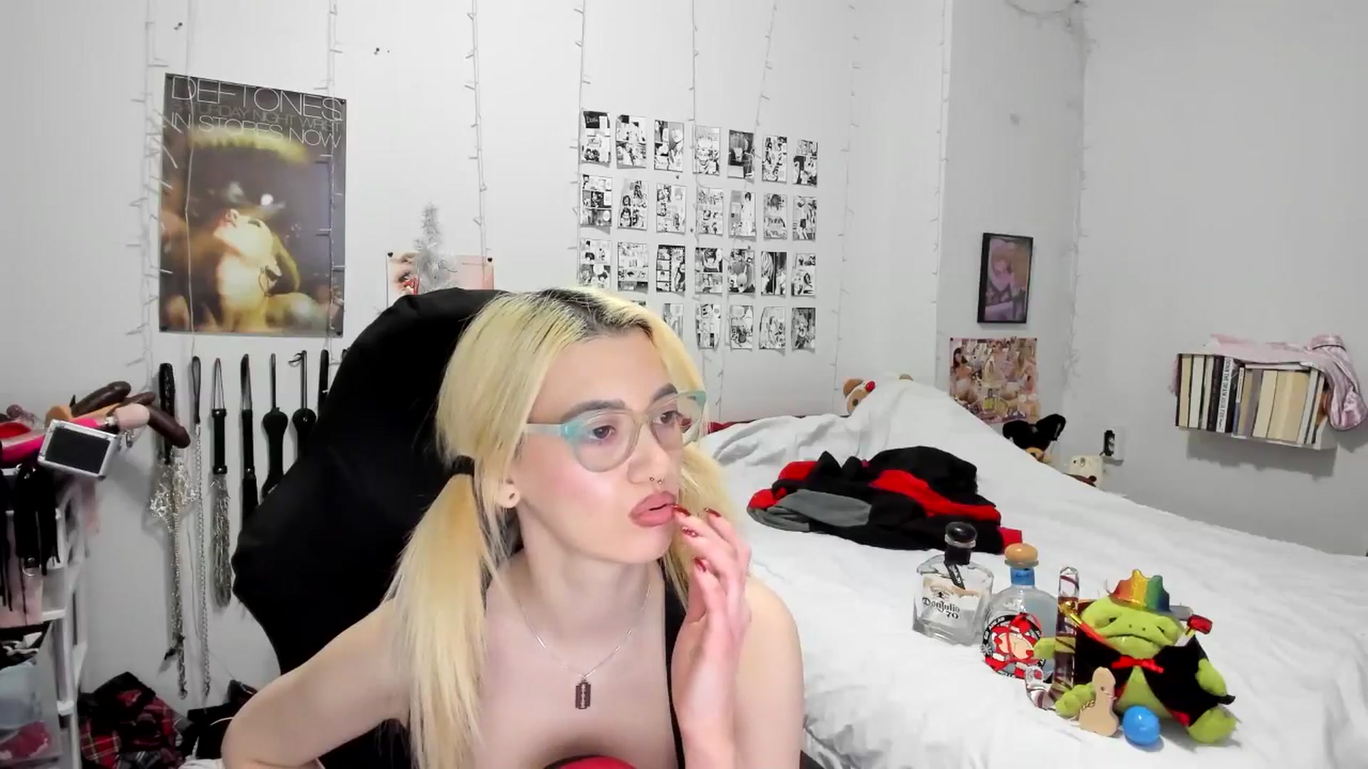 Gallery image thumbnail from AnnaTame's myfreecams stream on, 01/01/2026, 08:32 image 6 of 20