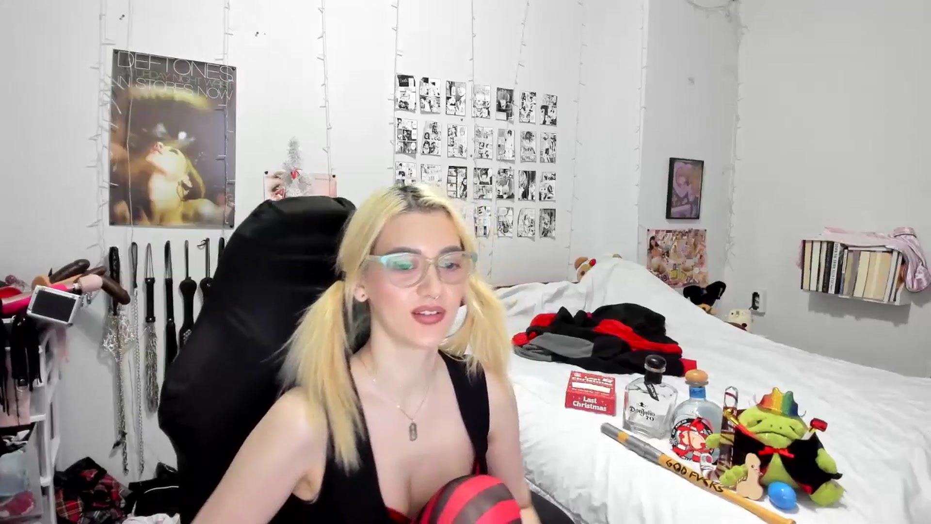 Gallery image thumbnail from AnnaTame's myfreecams stream on, 01/01/2026, 08:32 image 20 of 20