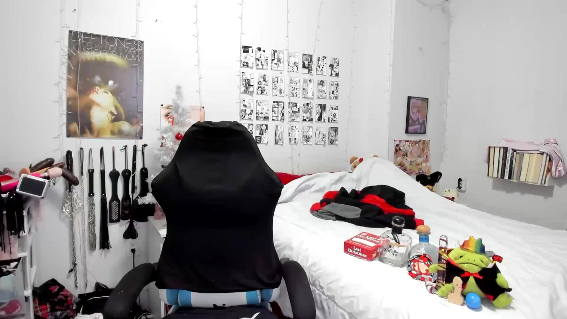 Gallery image thumbnail from AnnaTame's myfreecams stream on, 01/01/2026, 08:32 image 8 of 20