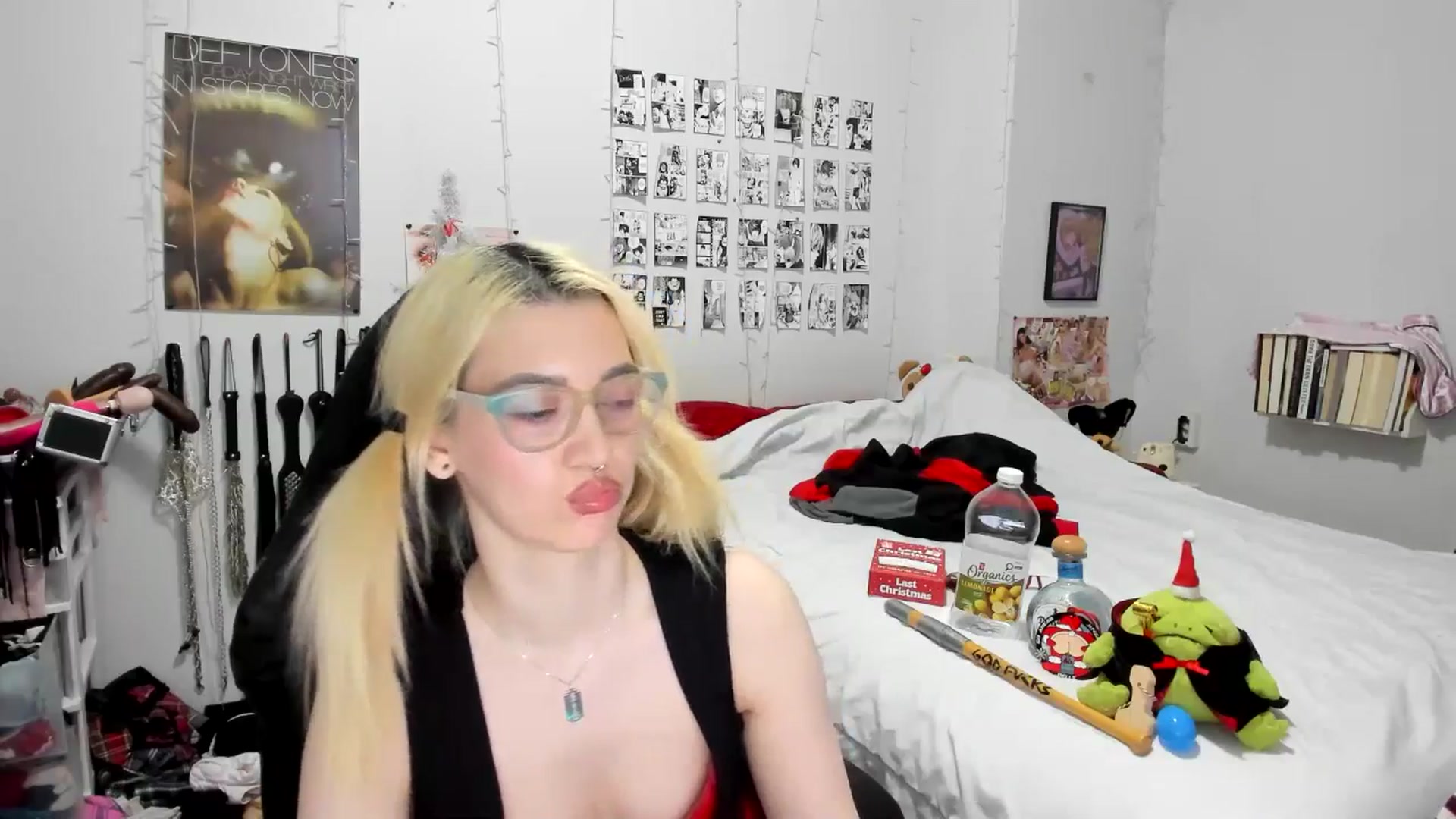 Gallery image thumbnail from AnnaTame's myfreecams stream on, 01/01/2026, 10:48 image 4 of 20