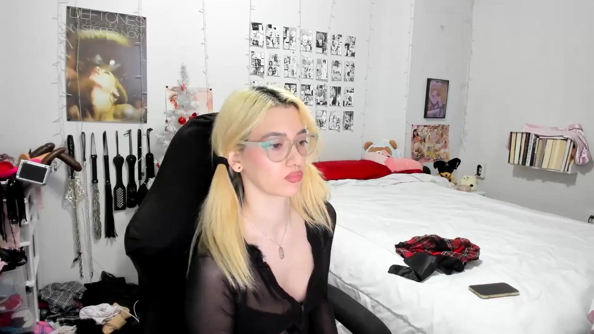Gallery image thumbnail from AnnaTame's myfreecams stream on, 01/02/2026, 05:33 image 17 of 20