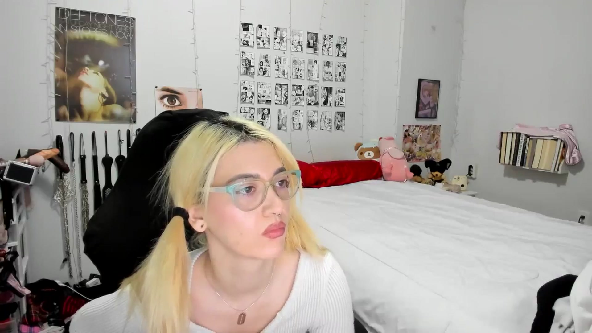 Gallery image thumbnail from AnnaTame's myfreecams stream on, 01/04/2026, 06:08 image 9 of 20