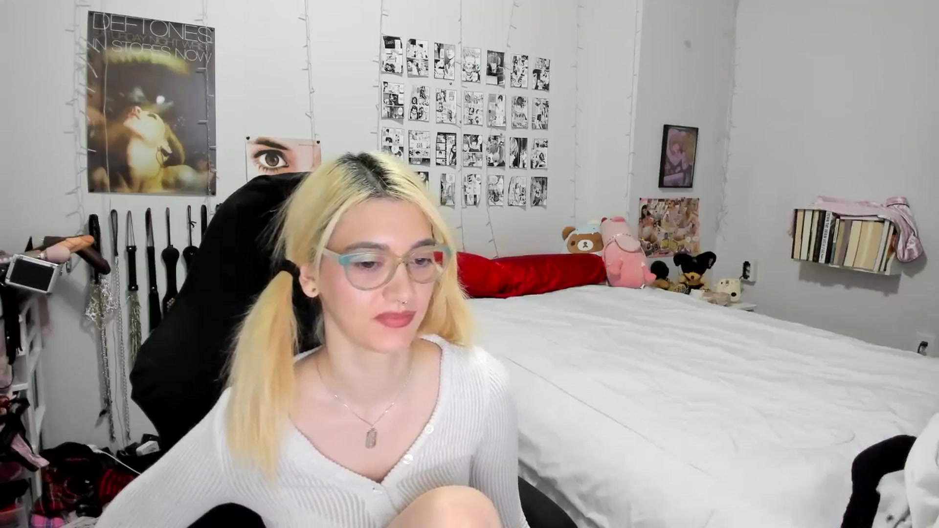 Gallery image thumbnail from AnnaTame's myfreecams stream on, 01/04/2026, 06:08 image 15 of 20
