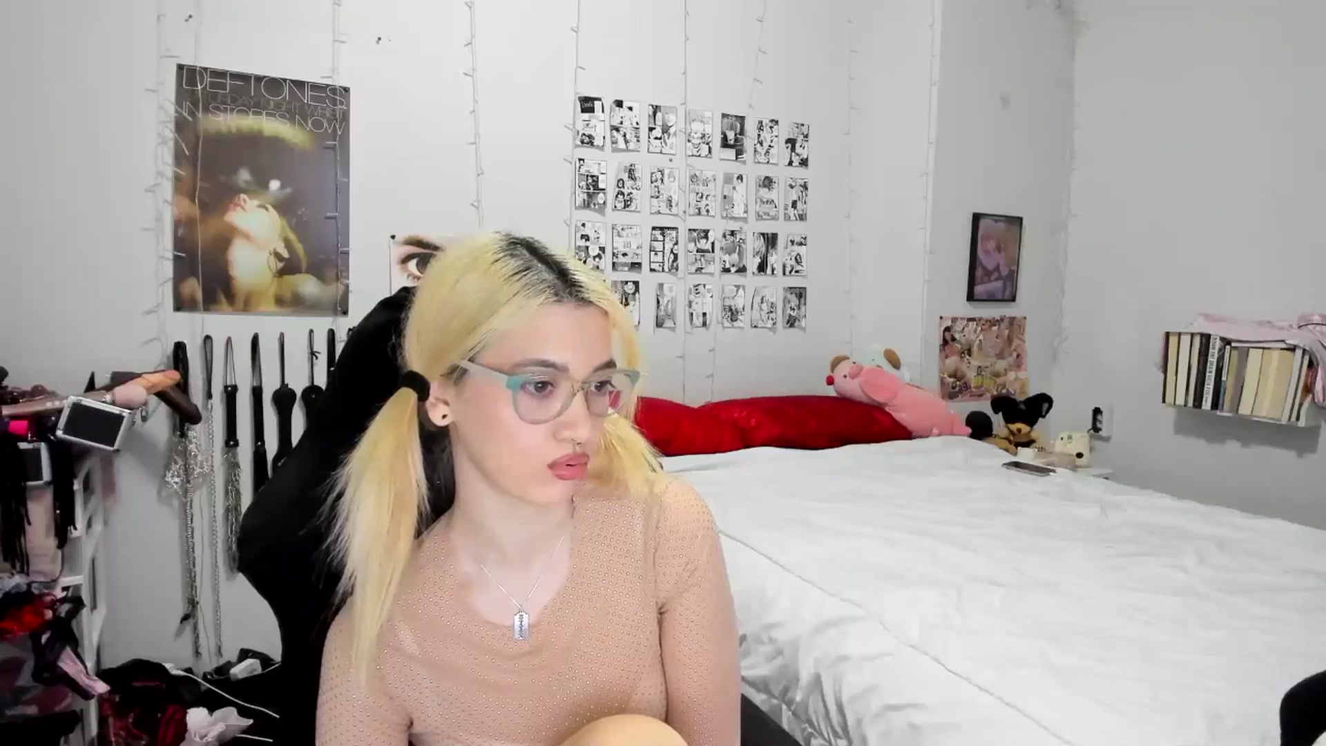 Gallery image thumbnail from AnnaTame's myfreecams stream on, 01/05/2026, 04:43 image 2 of 20