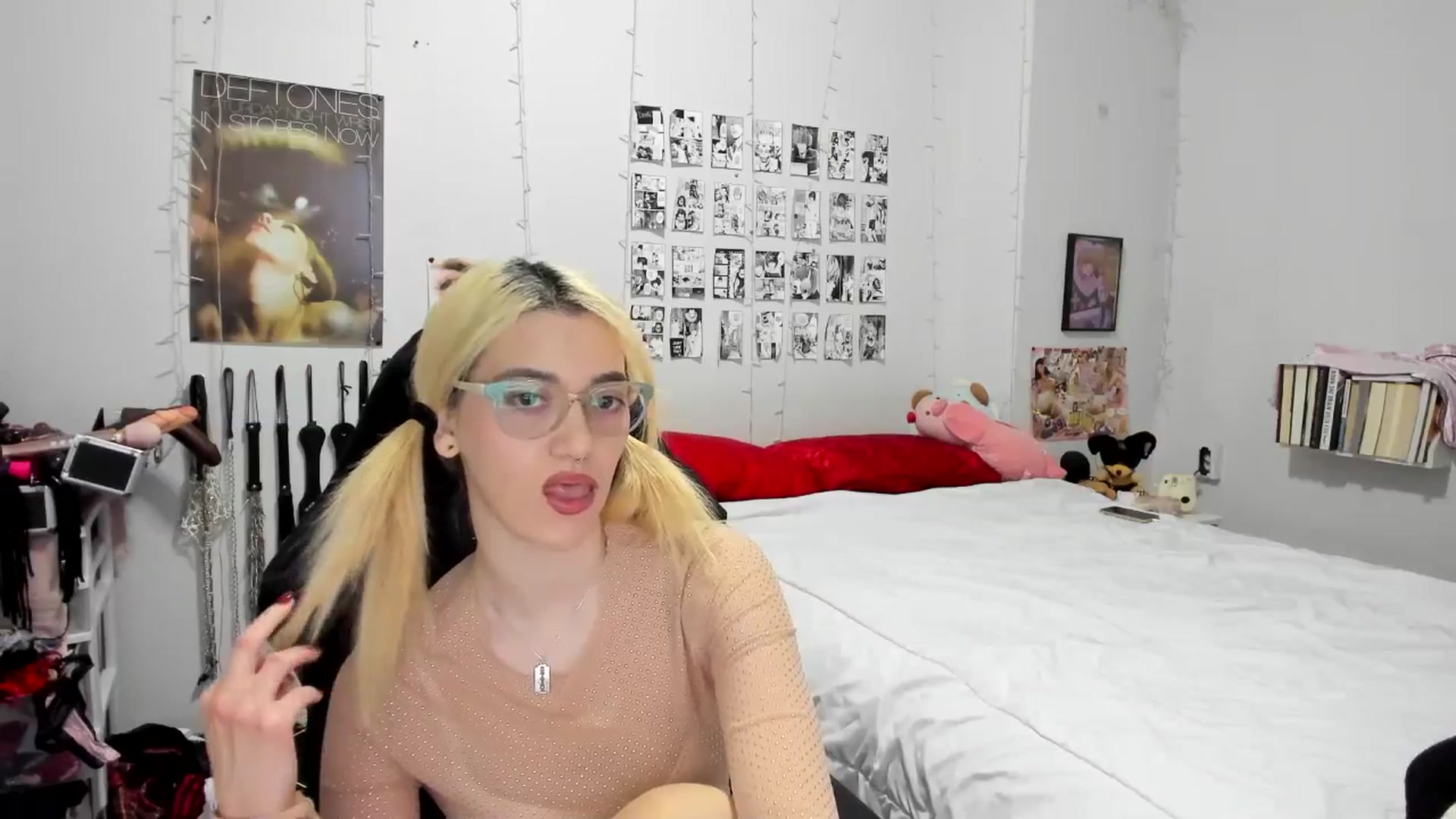 Gallery image thumbnail from AnnaTame's myfreecams stream on, 01/05/2026, 04:43 image 5 of 20