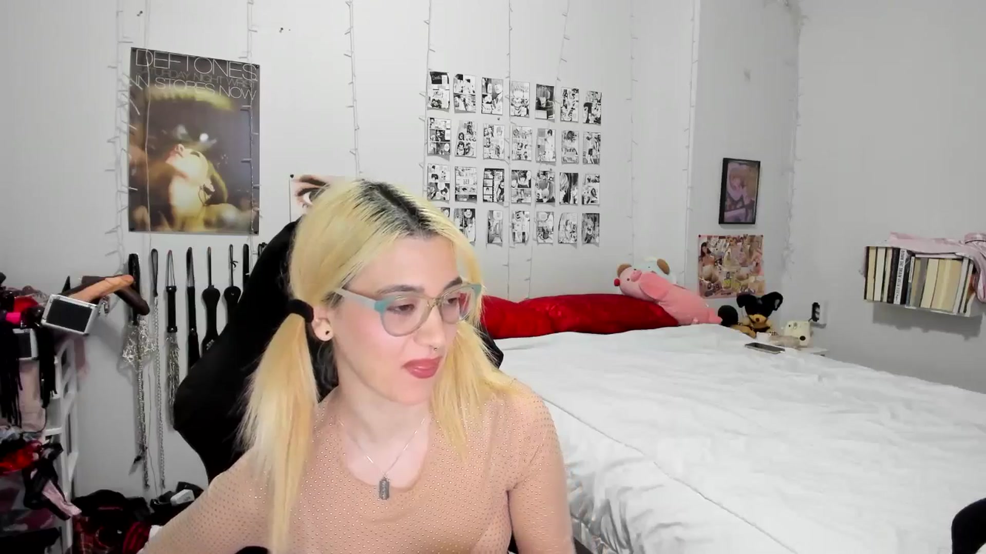 Gallery image thumbnail from AnnaTame's myfreecams stream on, 01/05/2026, 04:43 image 9 of 20