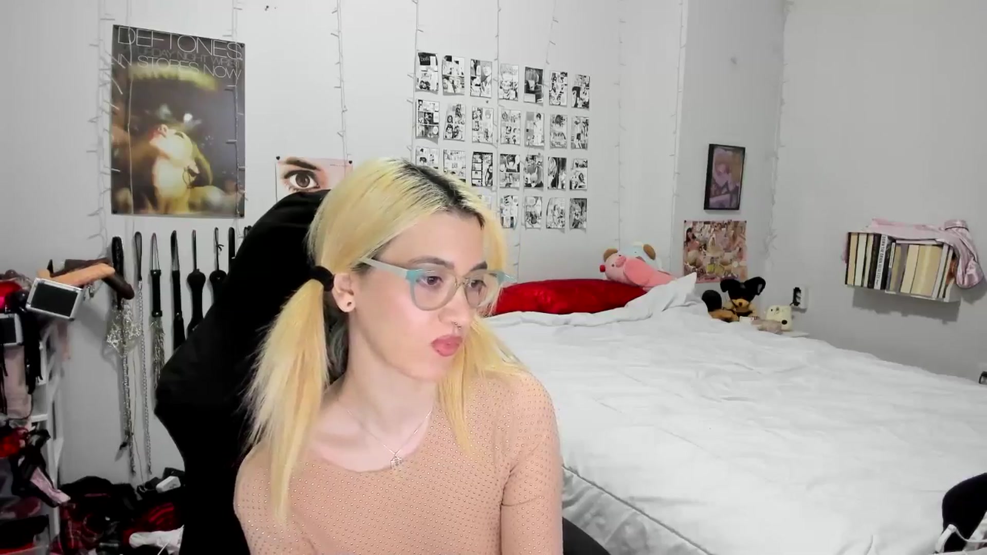 Gallery image thumbnail from AnnaTame's myfreecams stream on, 01/05/2026, 06:33 image 6 of 20