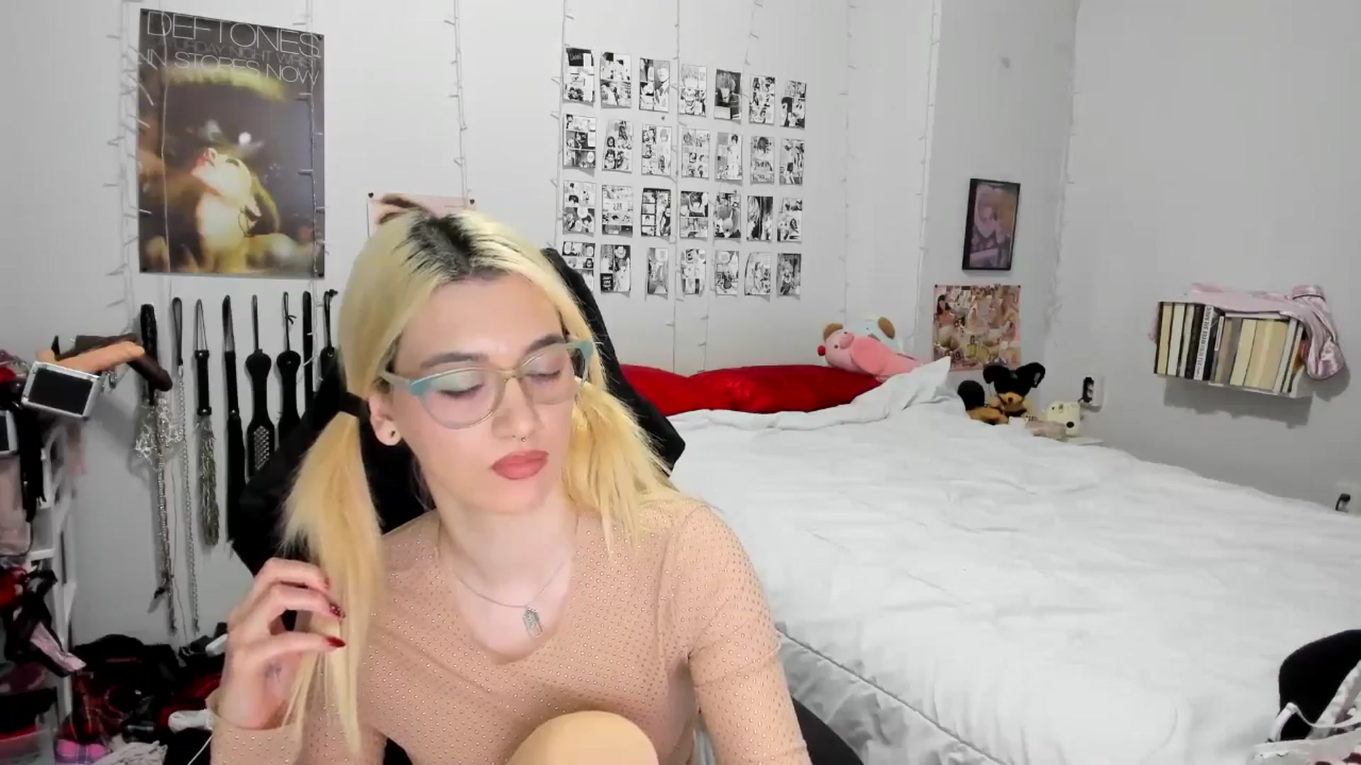 Gallery image thumbnail from AnnaTame's myfreecams stream on, 01/05/2026, 06:33 image 16 of 20