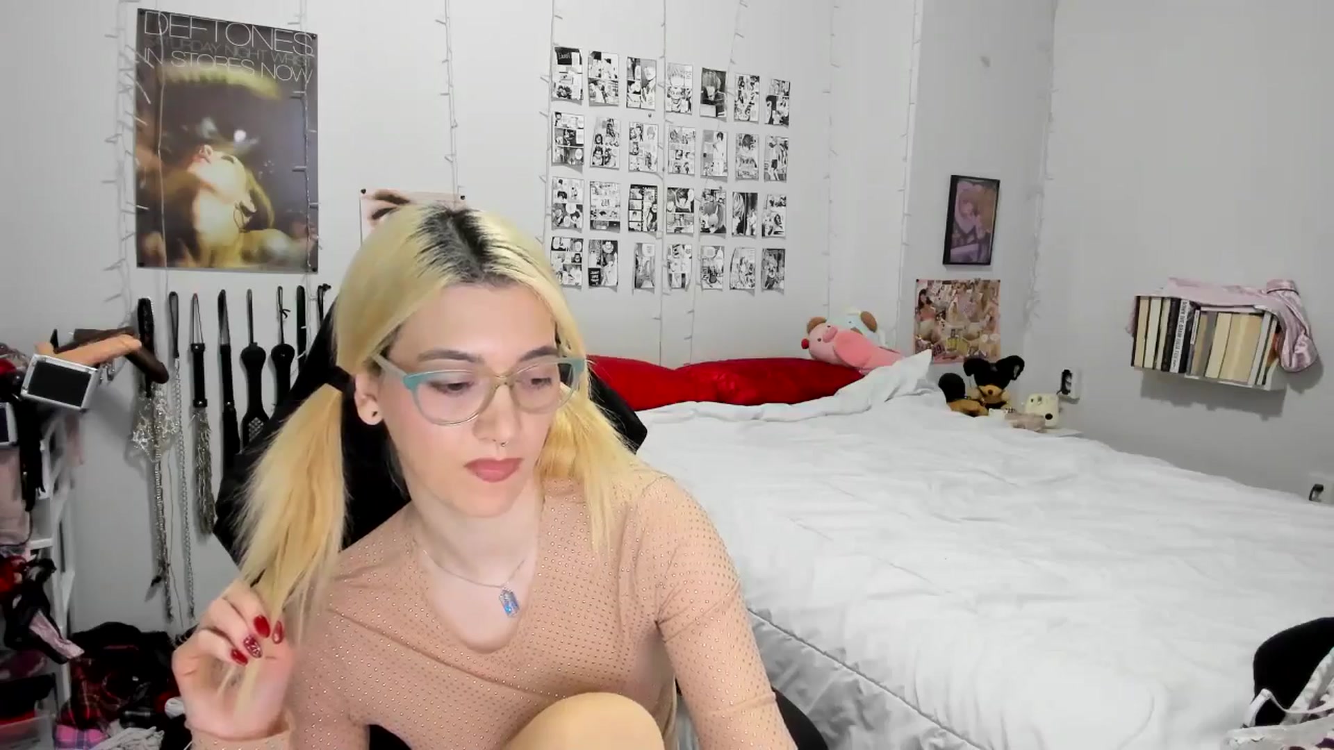 Gallery image thumbnail from AnnaTame's myfreecams stream on, 01/05/2026, 06:33 image 12 of 20