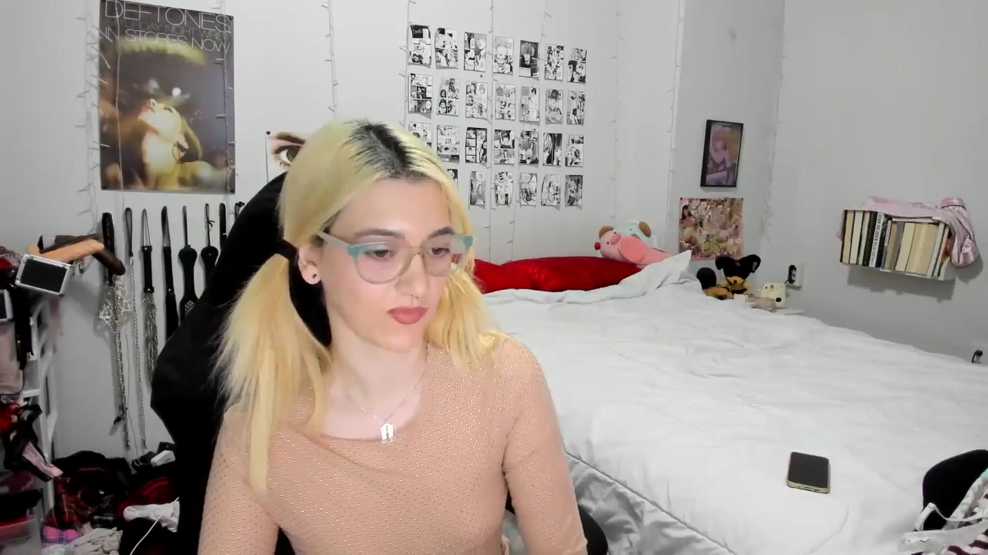 Gallery image thumbnail from AnnaTame's myfreecams stream on, 01/05/2026, 06:54 image 13 of 20