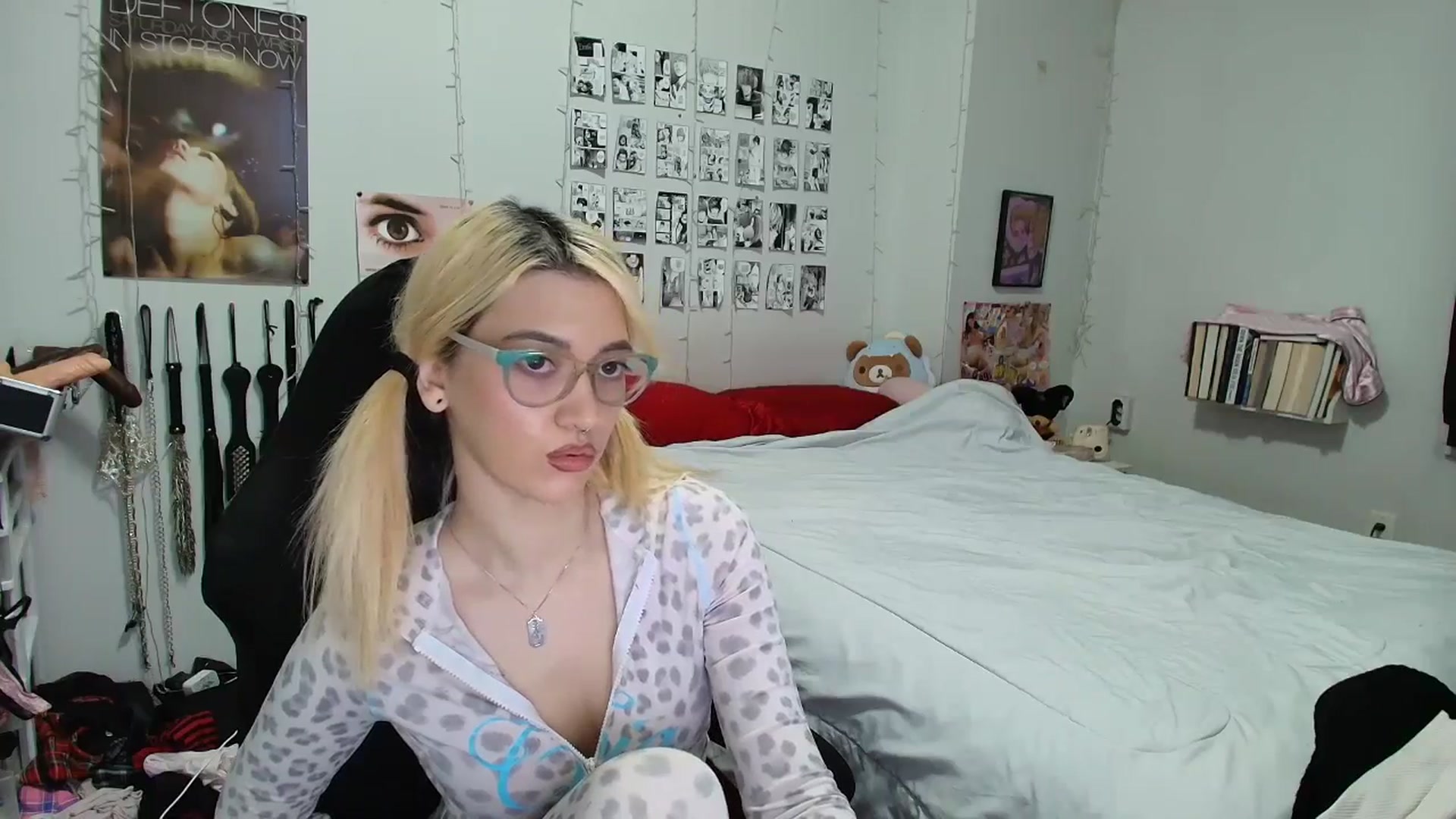 Gallery image thumbnail from AnnaTame's myfreecams stream on, 01/06/2026, 05:24 image 4 of 20