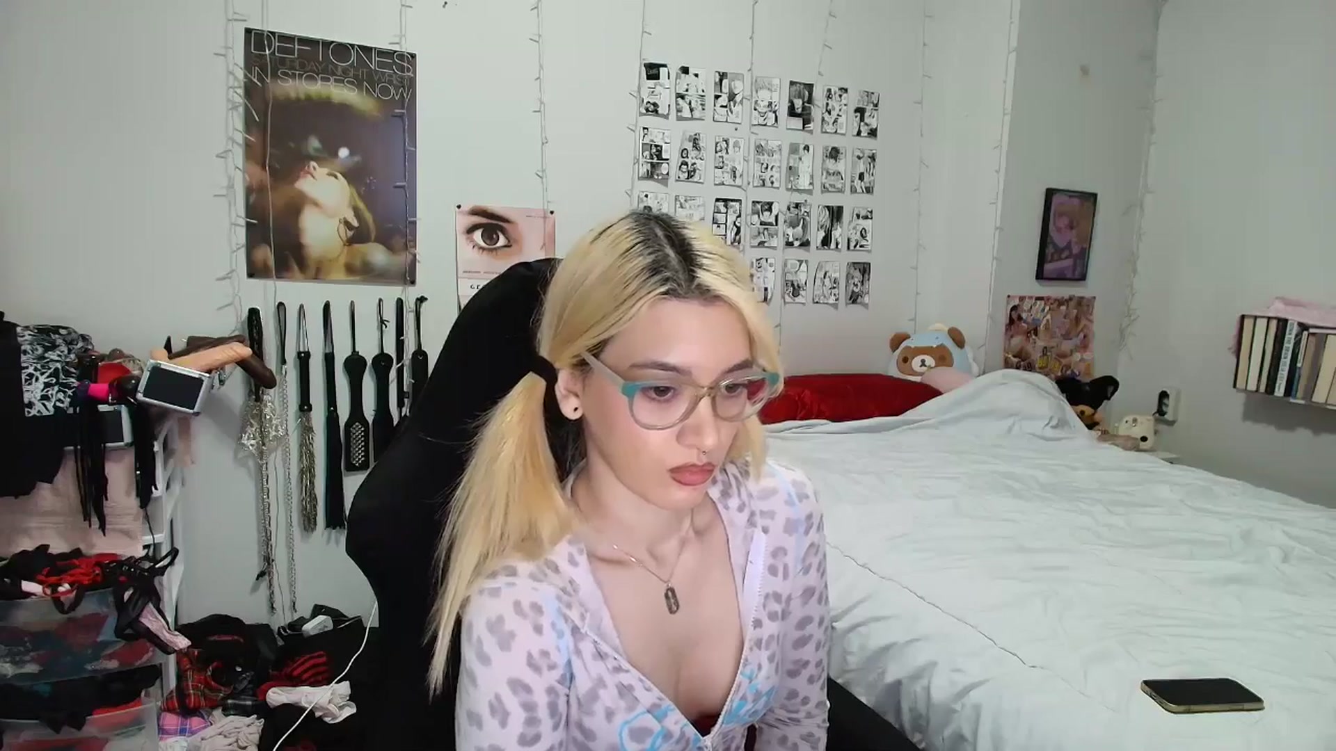 Gallery image thumbnail from AnnaTame's myfreecams stream on, 01/06/2026, 06:22 image 10 of 20