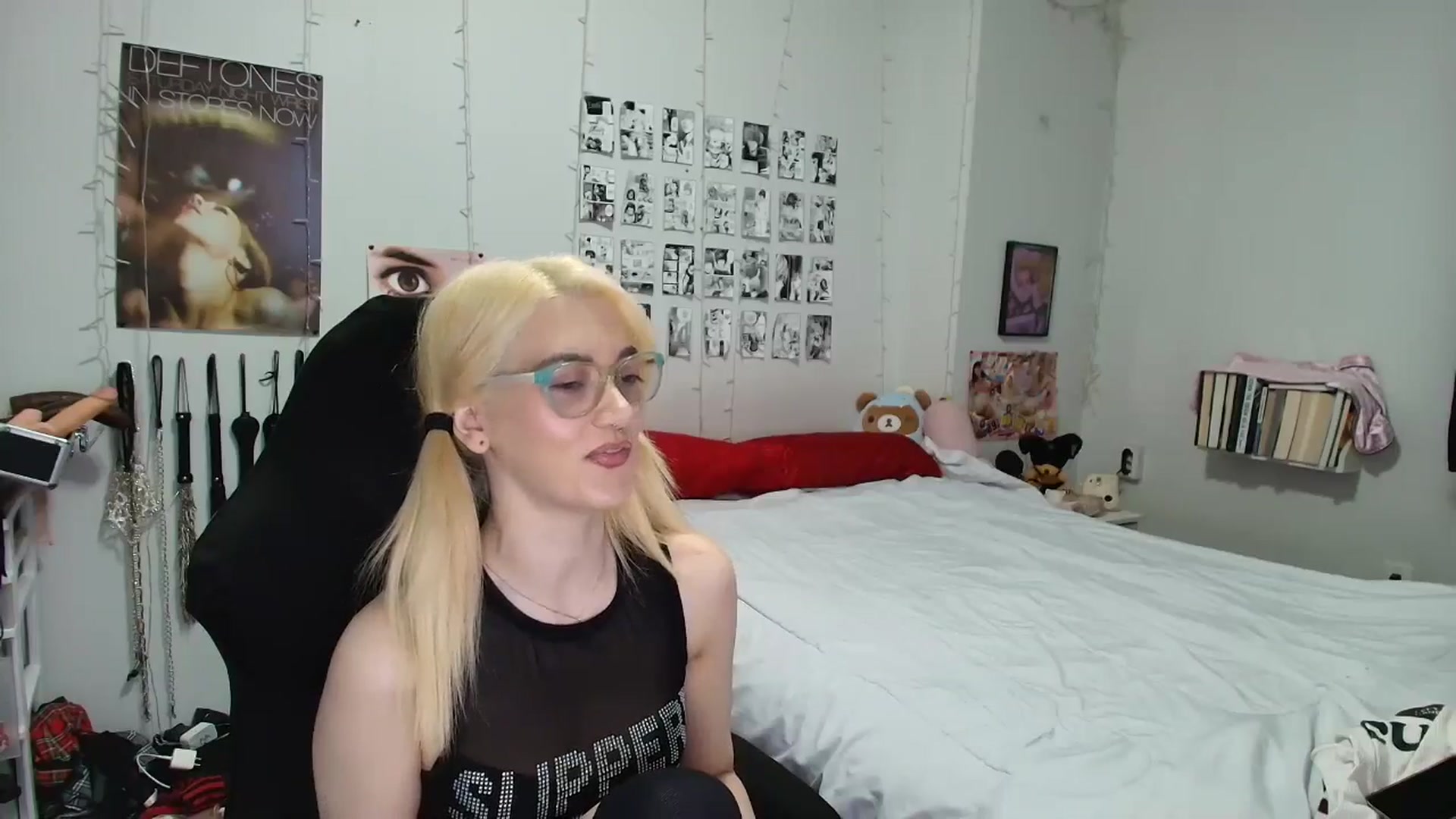 Gallery image thumbnail from AnnaTame's myfreecams stream on, 01/08/2026, 08:45 image 13 of 20