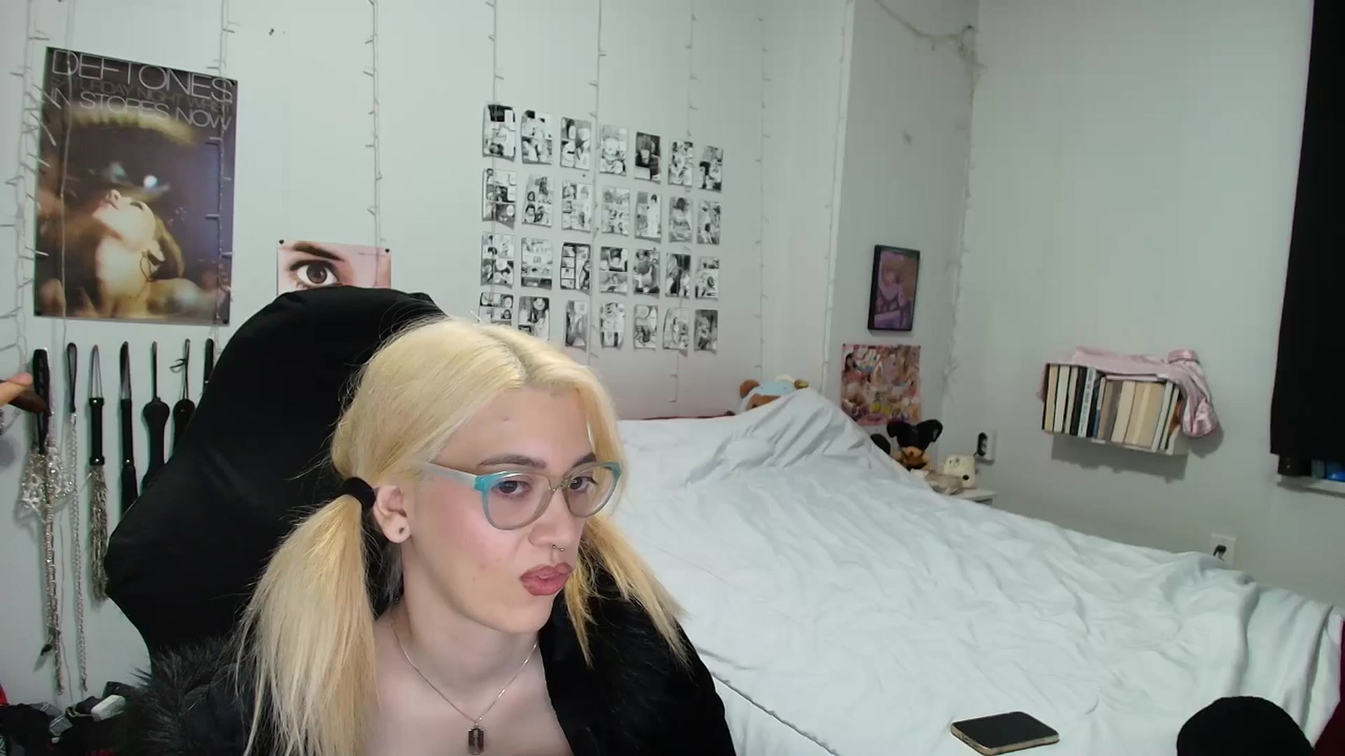 Gallery image thumbnail from AnnaTame's myfreecams stream on, 01/10/2026, 06:17 image 2 of 20