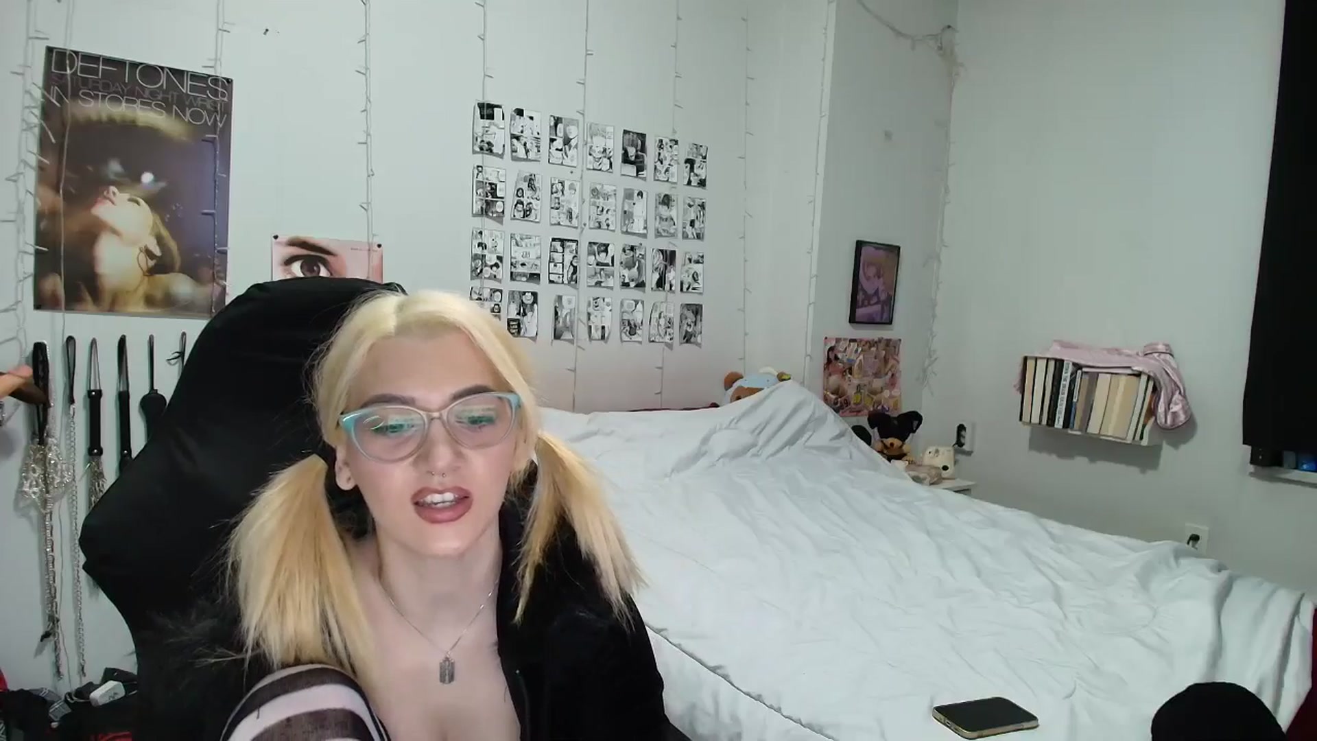 Gallery image thumbnail from AnnaTame's myfreecams stream on, 01/10/2026, 06:17 image 13 of 20
