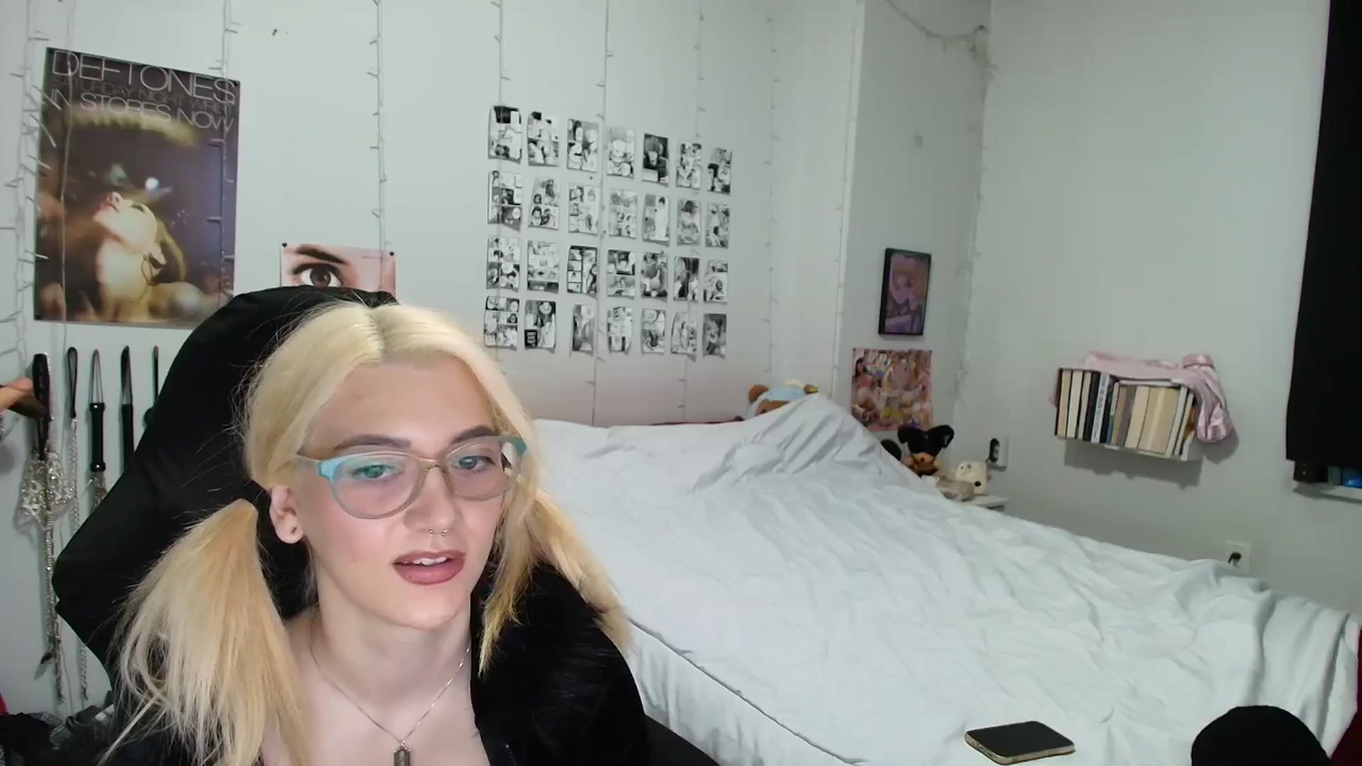 Gallery image thumbnail from AnnaTame's myfreecams stream on, 01/10/2026, 06:17 image 16 of 20