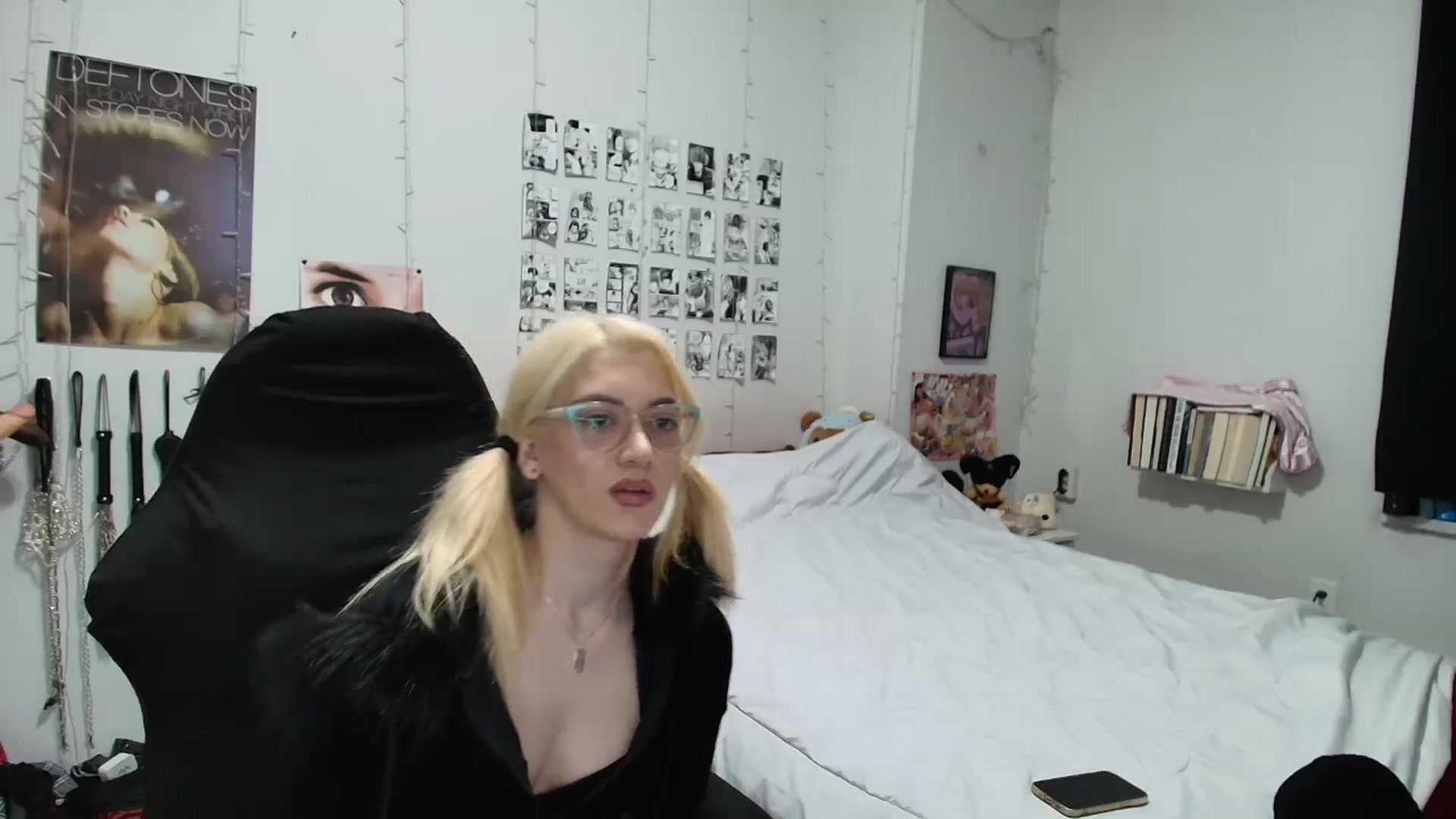 Gallery image thumbnail from AnnaTame's myfreecams stream on, 01/10/2026, 06:17 image 12 of 20