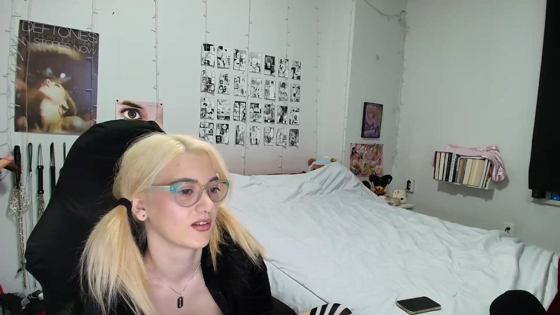 Gallery image thumbnail from AnnaTame's myfreecams stream on, 01/10/2026, 06:17 image 4 of 20