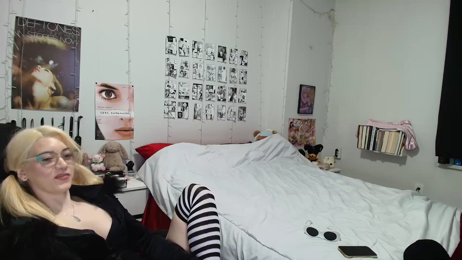 Gallery image thumbnail from AnnaTame's myfreecams stream on, 01/10/2026, 06:53 image 13 of 20