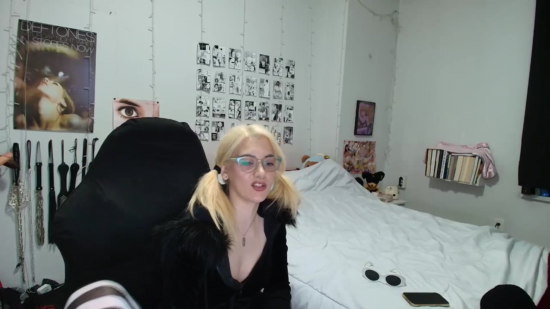 Gallery image thumbnail from AnnaTame's myfreecams stream on, 01/10/2026, 06:53 image 16 of 20