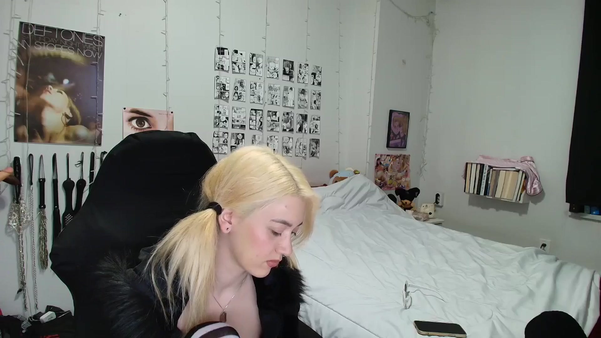 Gallery image thumbnail from AnnaTame's myfreecams stream on, 01/10/2026, 08:11 image 10 of 20