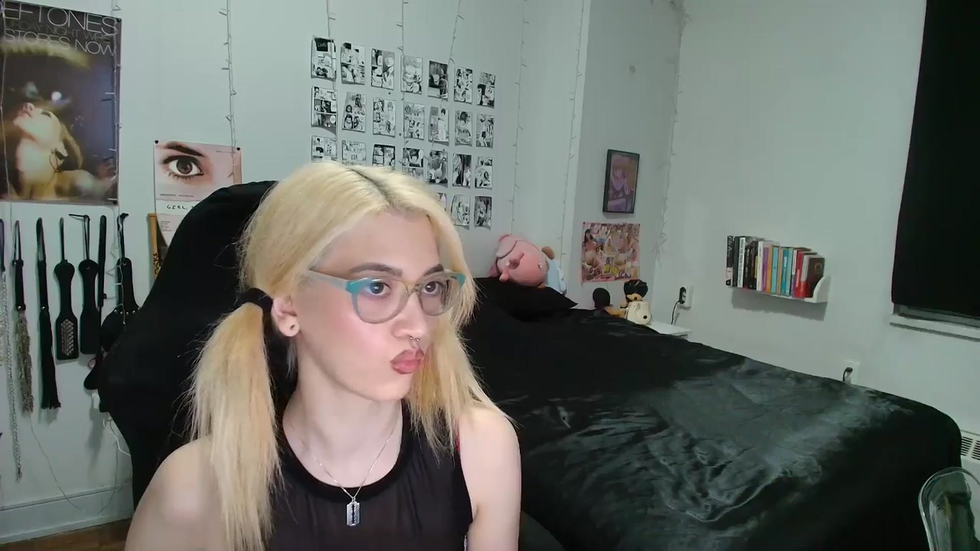 Gallery image thumbnail from AnnaTame's myfreecams stream on, 01/14/2026, 05:46 image 10 of 20