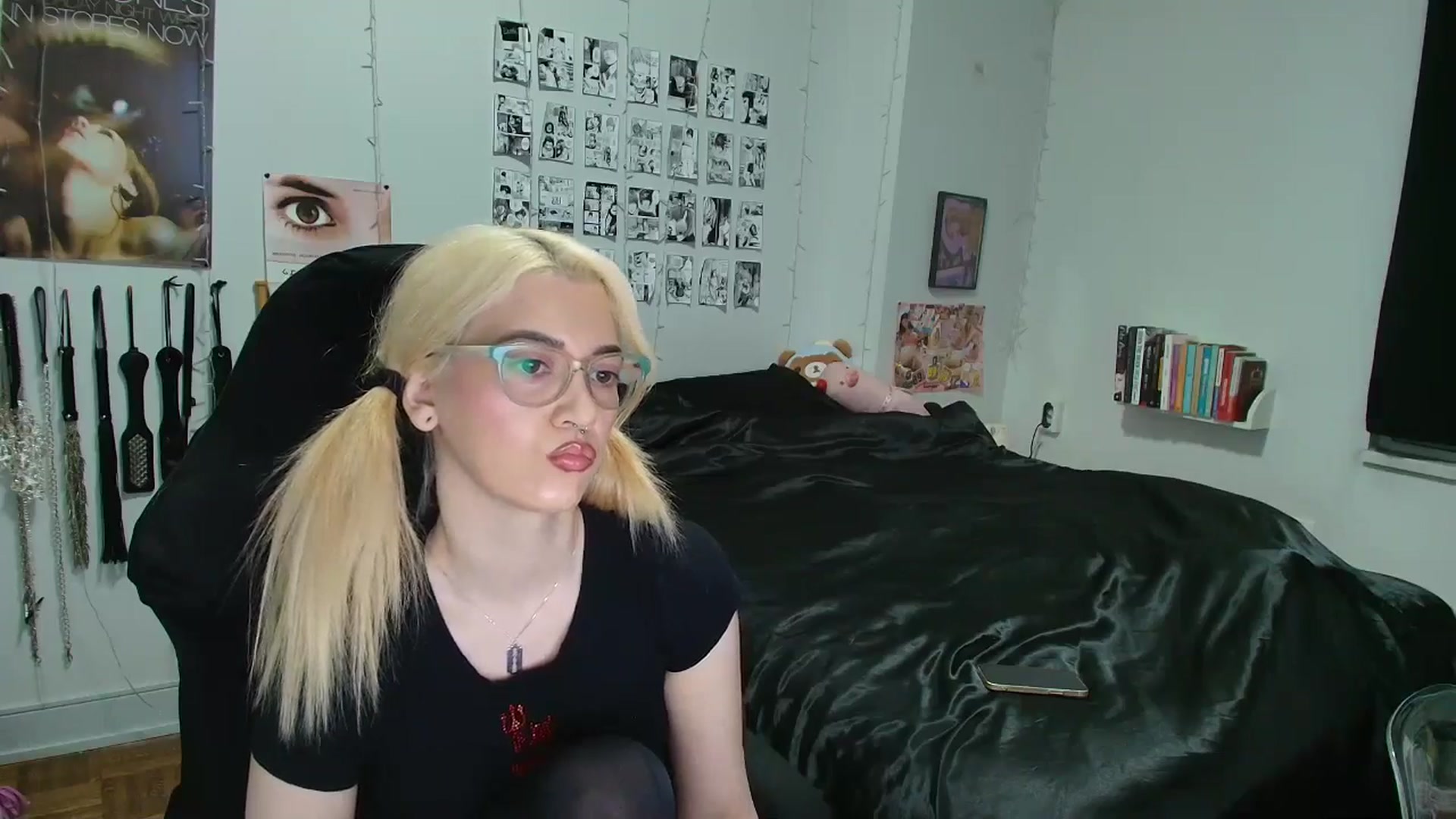 Gallery image thumbnail from AnnaTame's myfreecams stream on, 01/15/2026, 05:59 image 9 of 20