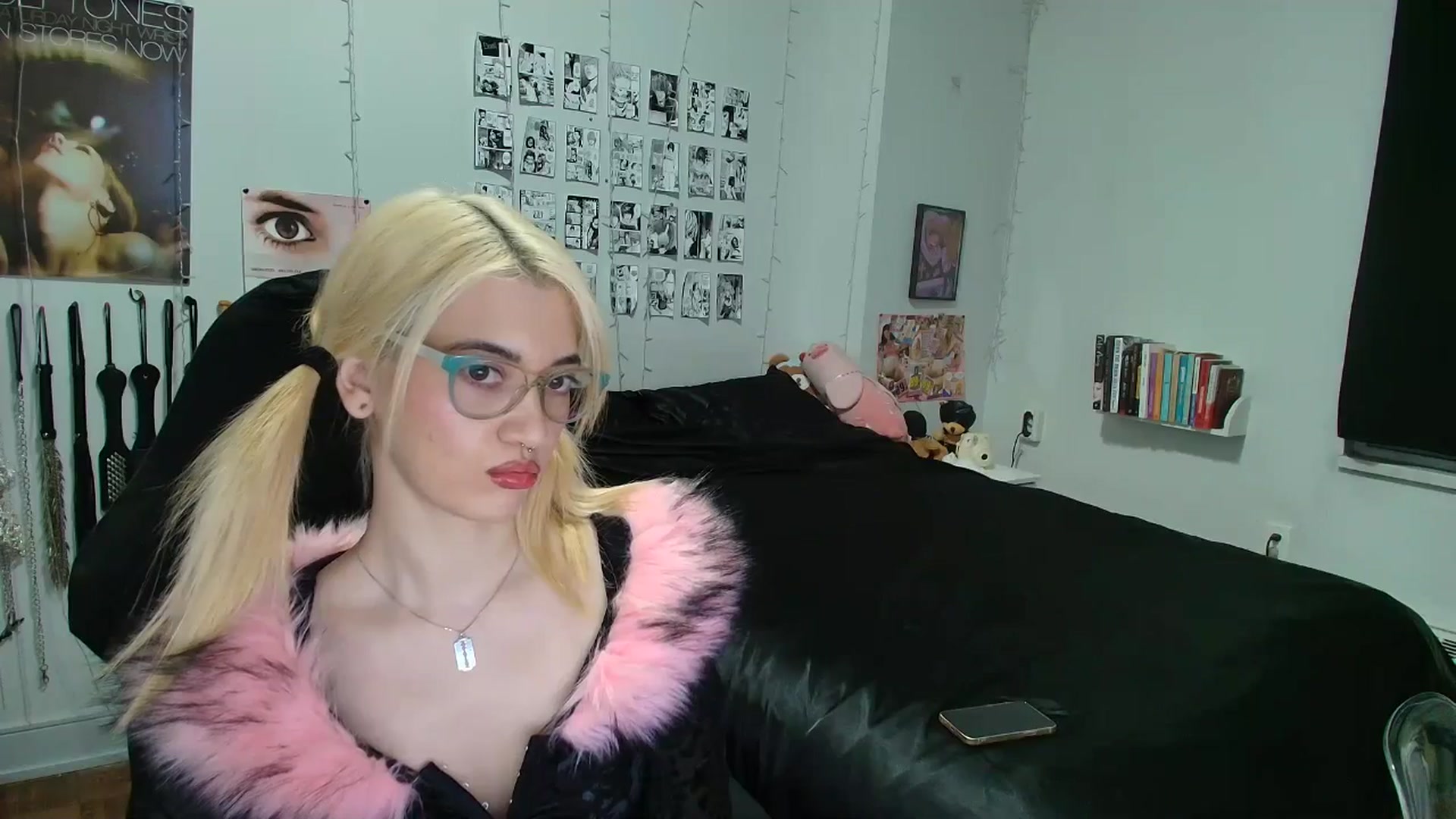 Gallery image thumbnail from AnnaTame's myfreecams stream on, 01/18/2026, 04:23 image 6 of 20