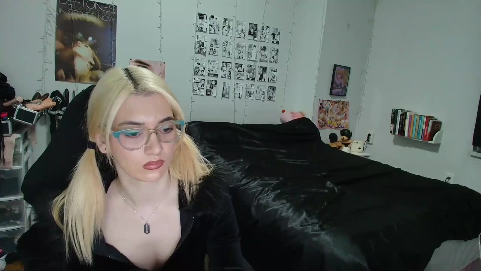 Gallery image thumbnail from AnnaTame's myfreecams stream on, 01/23/2026, 06:37 image 12 of 20