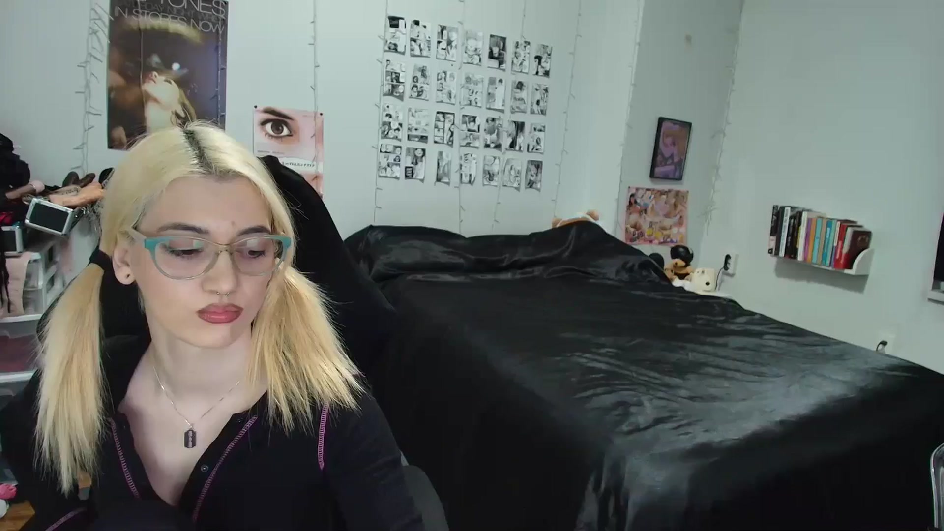 Gallery image thumbnail from AnnaTame's myfreecams stream on, 01/24/2026, 07:04 image 1 of 20