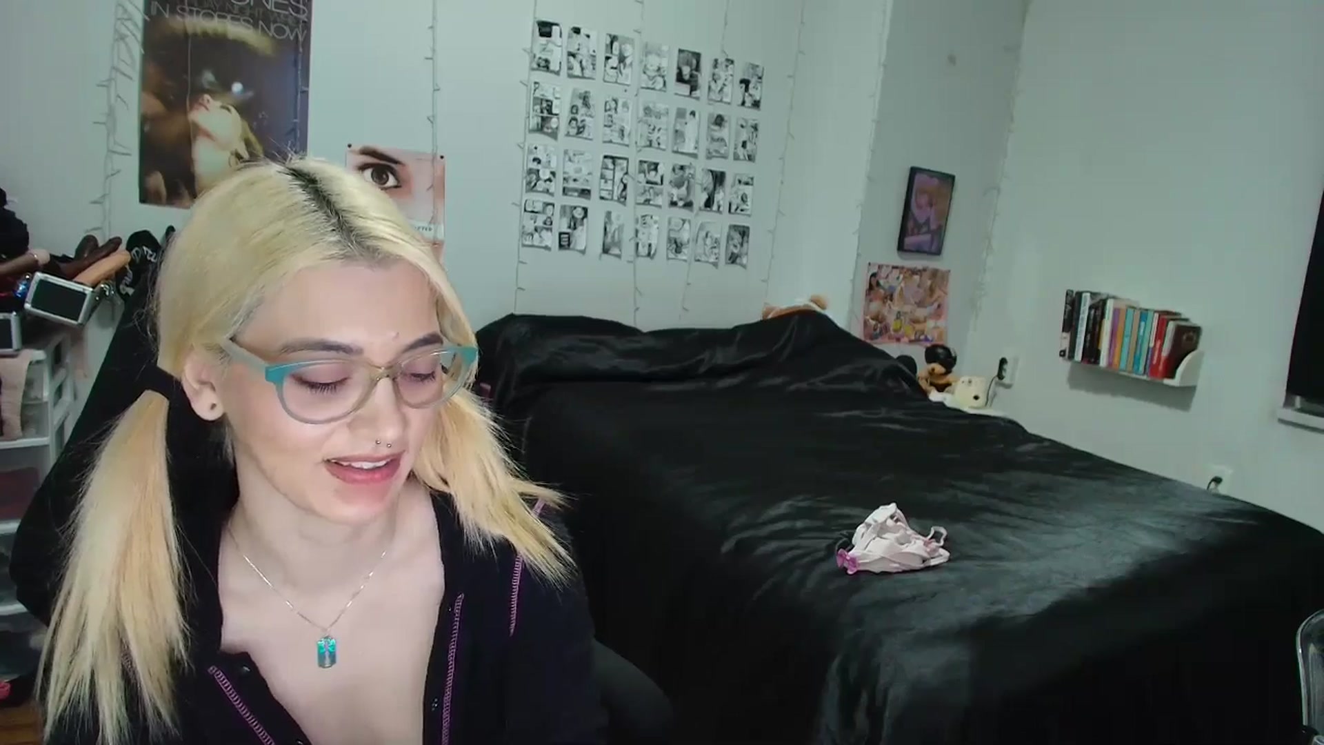 Gallery image thumbnail from AnnaTame's myfreecams stream on, 01/24/2026, 07:40 image 10 of 20