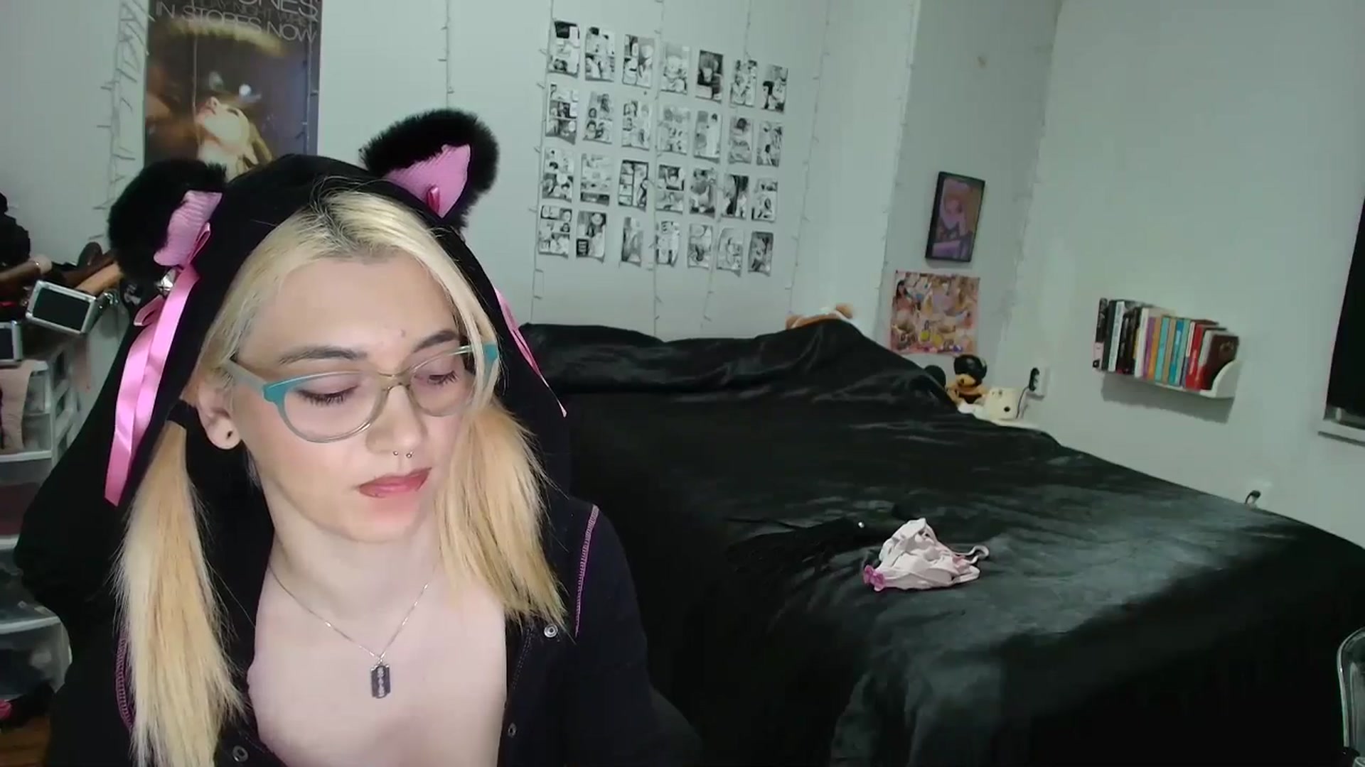 Gallery image thumbnail from AnnaTame's myfreecams stream on, 01/24/2026, 07:40 image 12 of 20
