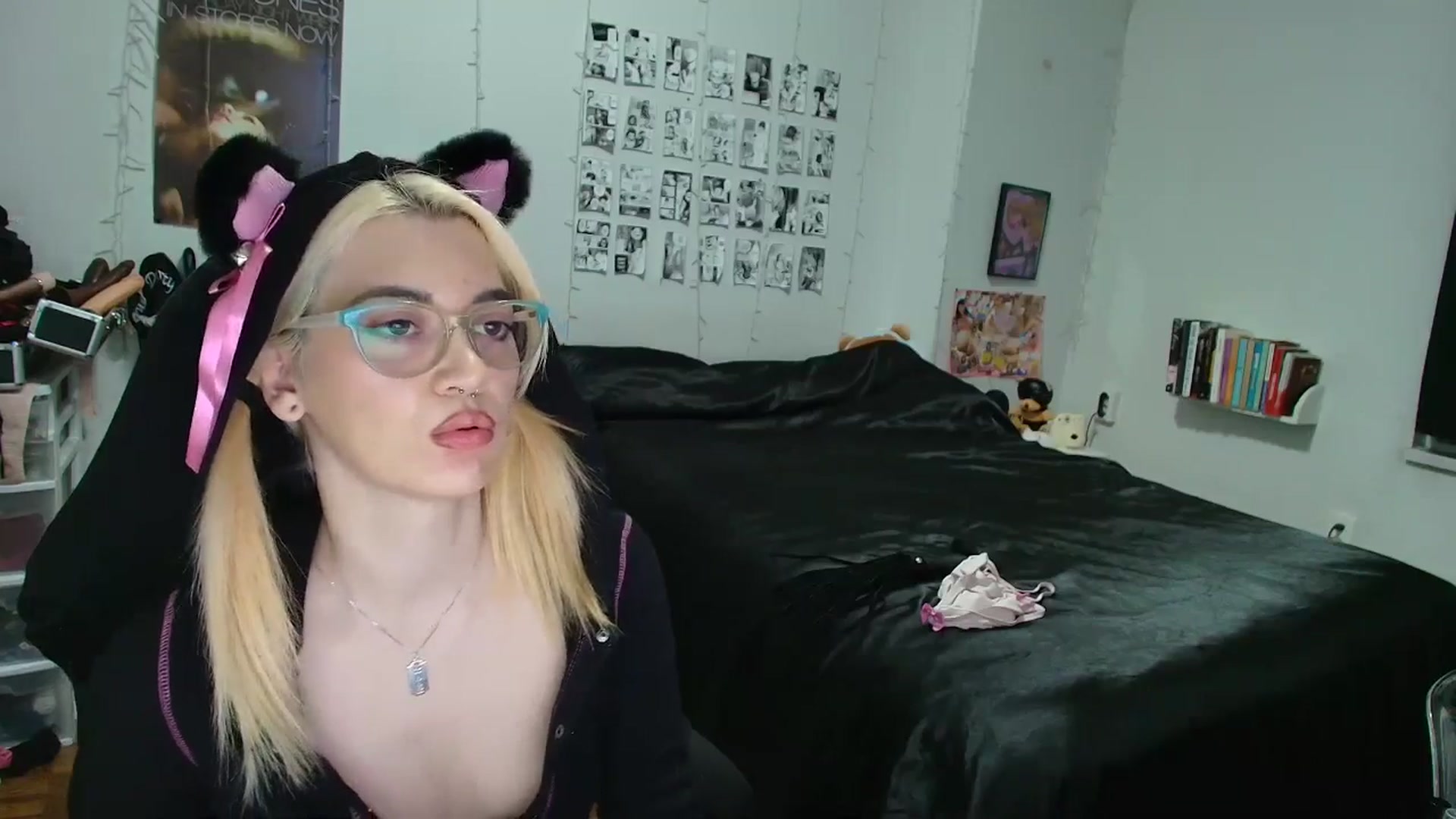 Gallery image thumbnail from AnnaTame's myfreecams stream on, 01/24/2026, 07:40 image 13 of 20