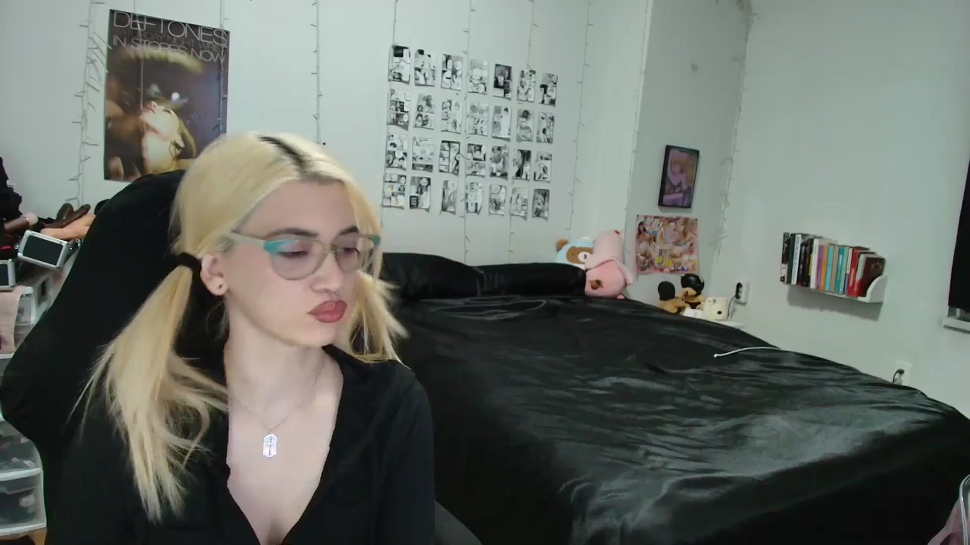 Gallery image thumbnail from AnnaTame's myfreecams stream on, 01/26/2026, 04:34 image 14 of 20