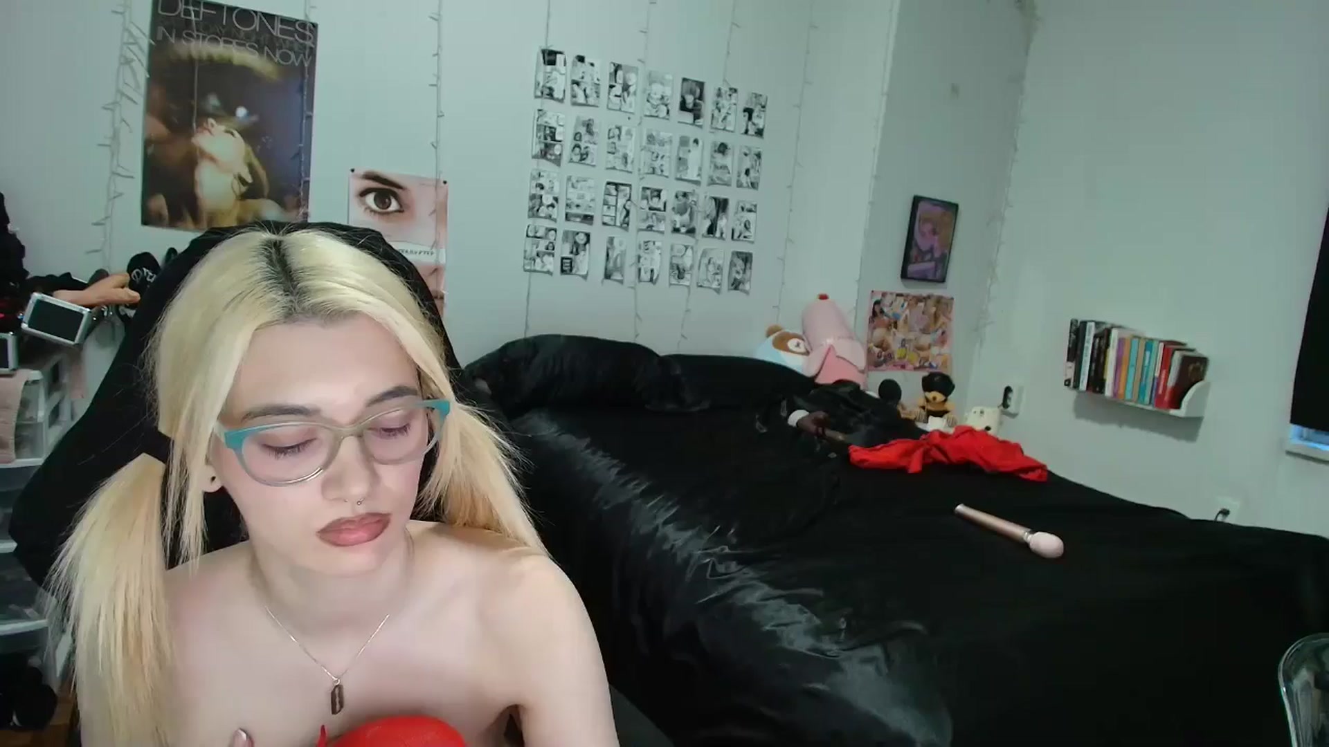 Gallery image thumbnail from AnnaTame's myfreecams stream on, 01/26/2026, 13:04 image 10 of 20