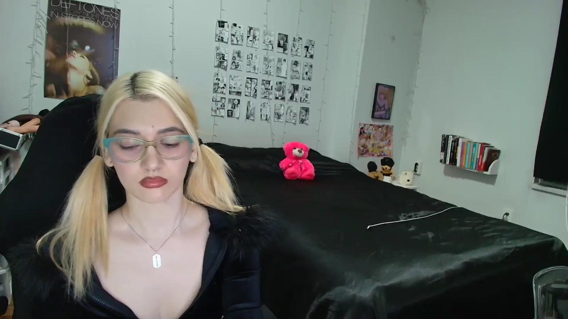 Gallery image thumbnail from AnnaTame's myfreecams stream on, 01/27/2026, 05:52 image 3 of 20