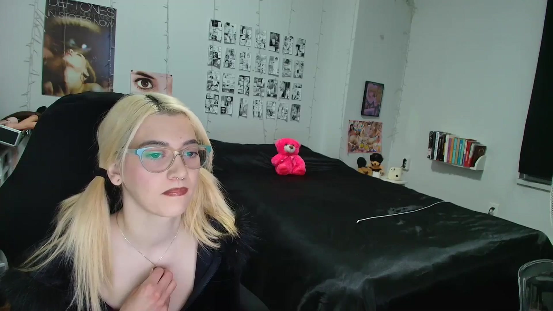 Gallery image thumbnail from AnnaTame's myfreecams stream on, 01/27/2026, 05:52 image 6 of 20